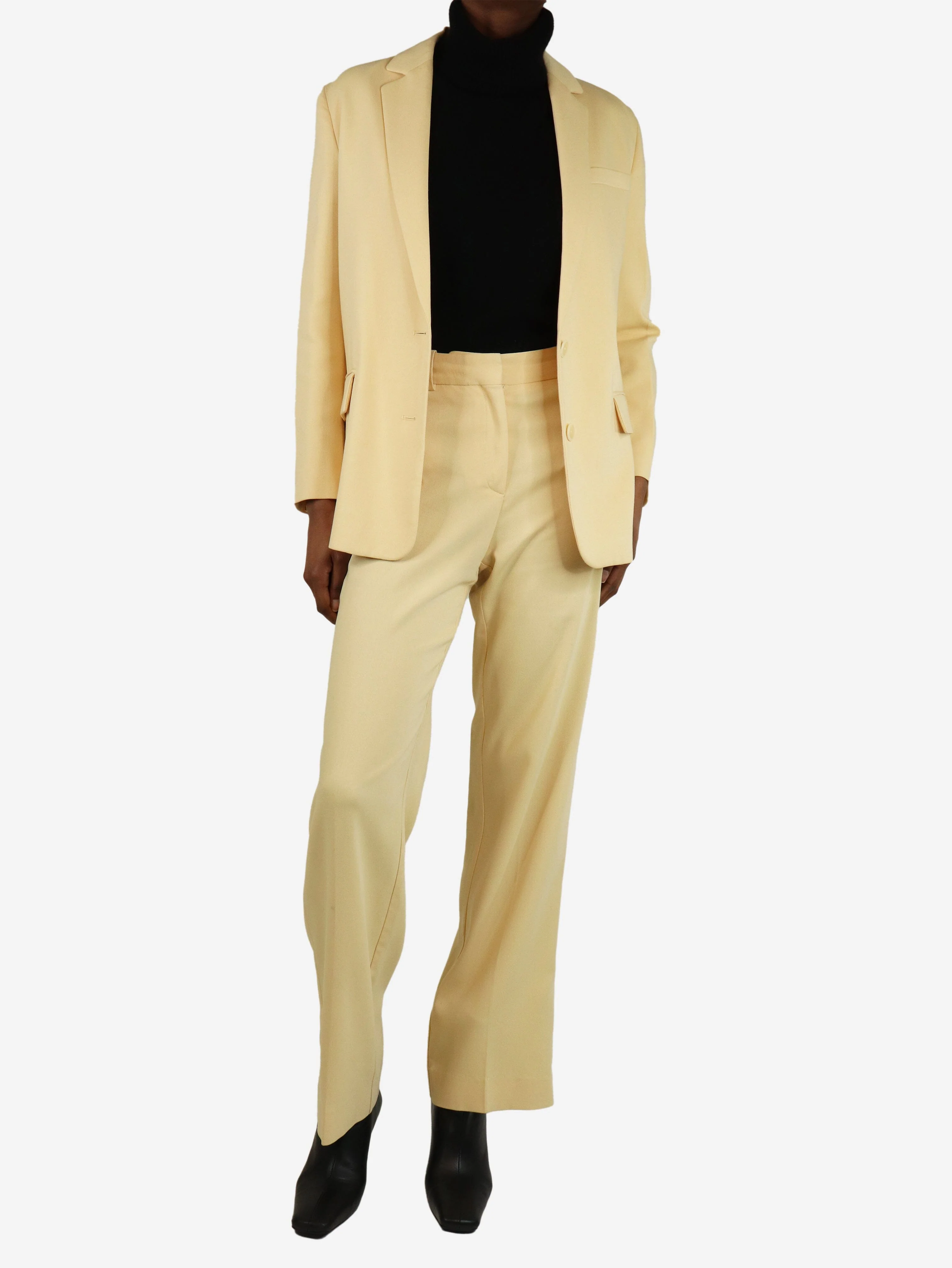 Pastel yellow two piece suit set - size UK 6 - Image 3
