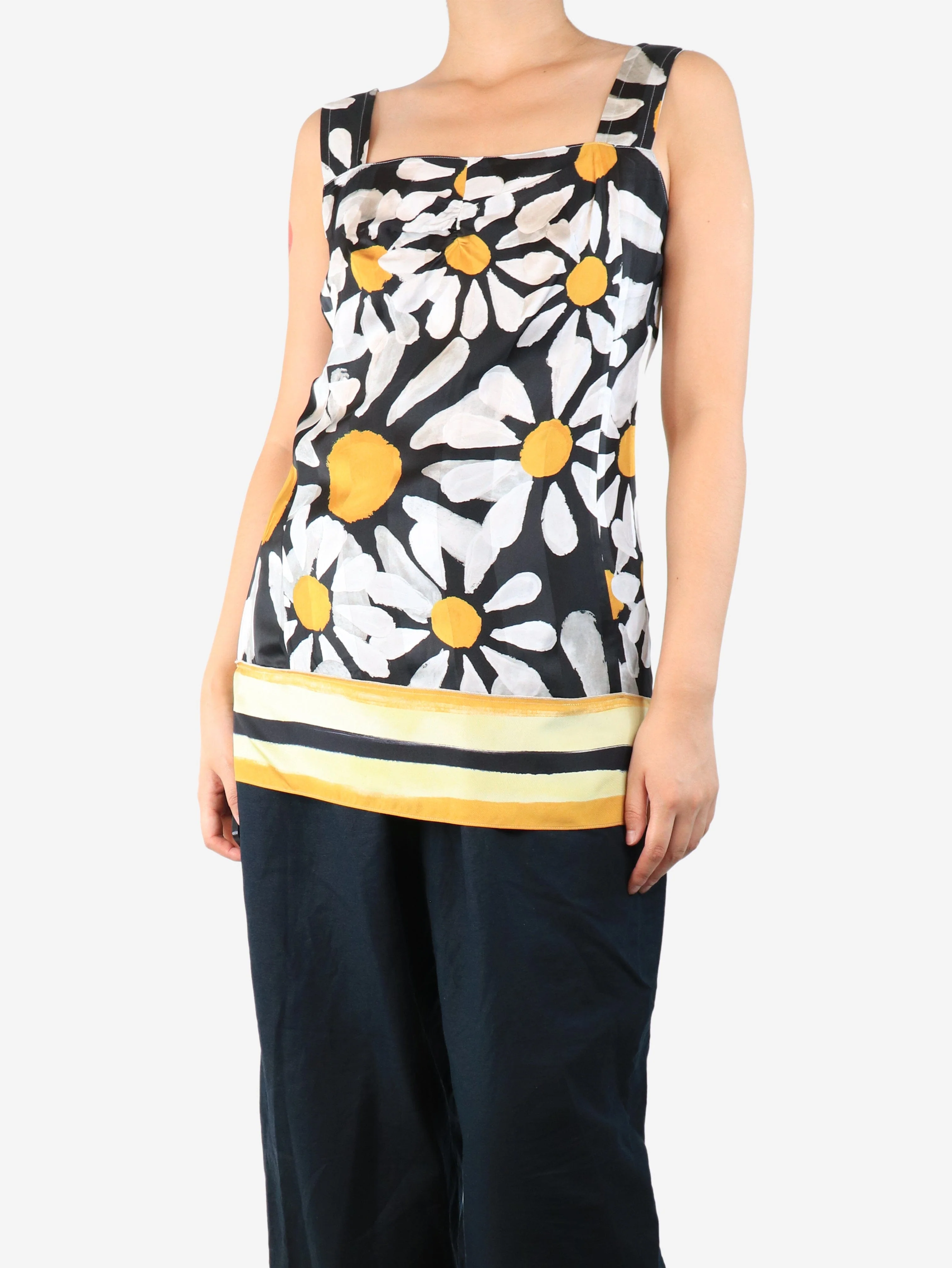 Black daisy-print cami top - size UK 8 - Image 3