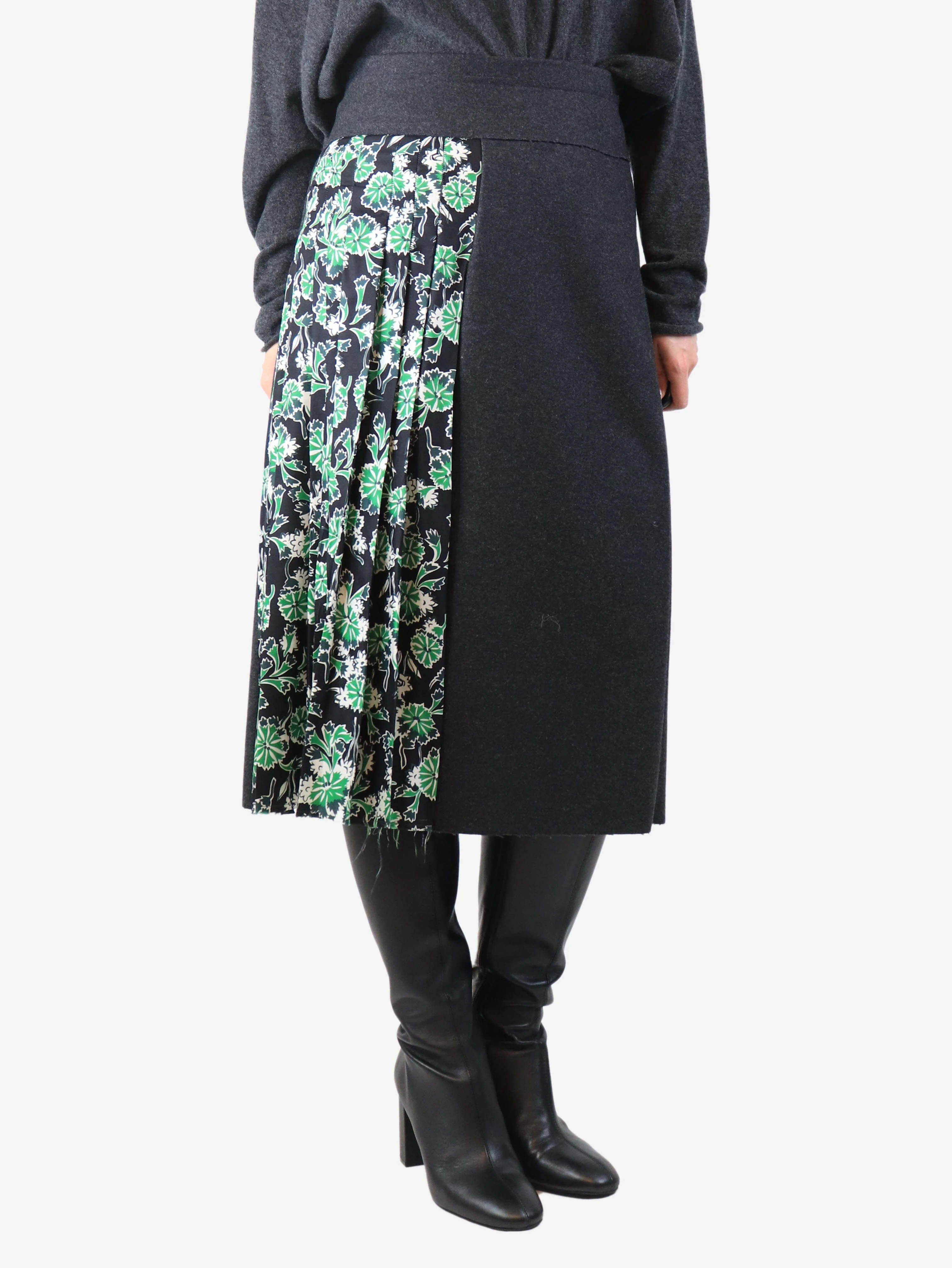 Dark grey wool and silk-blend midi skirt - size UK 10