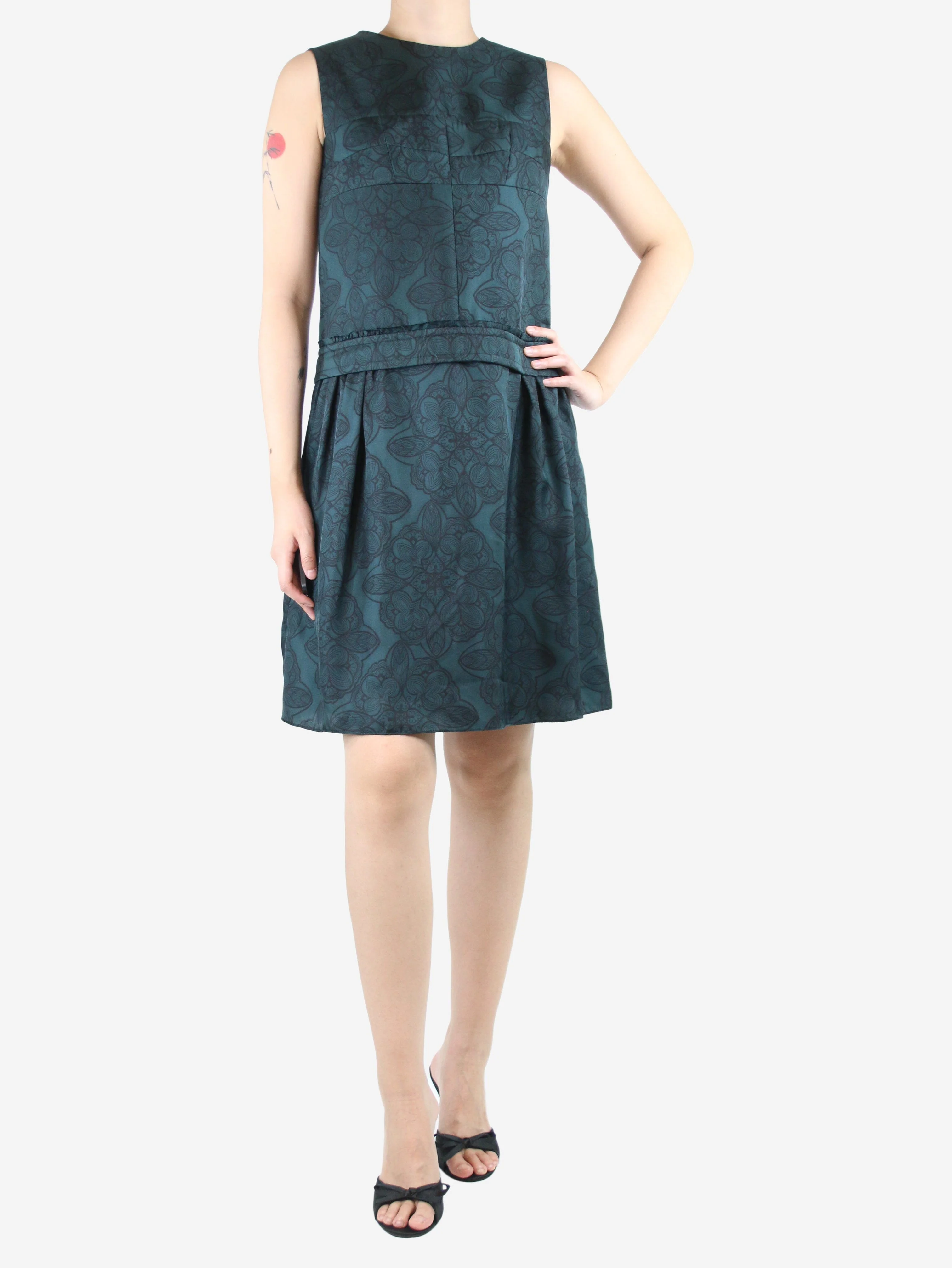 Green sleeveless floral-printed midi dress - size UK 8
