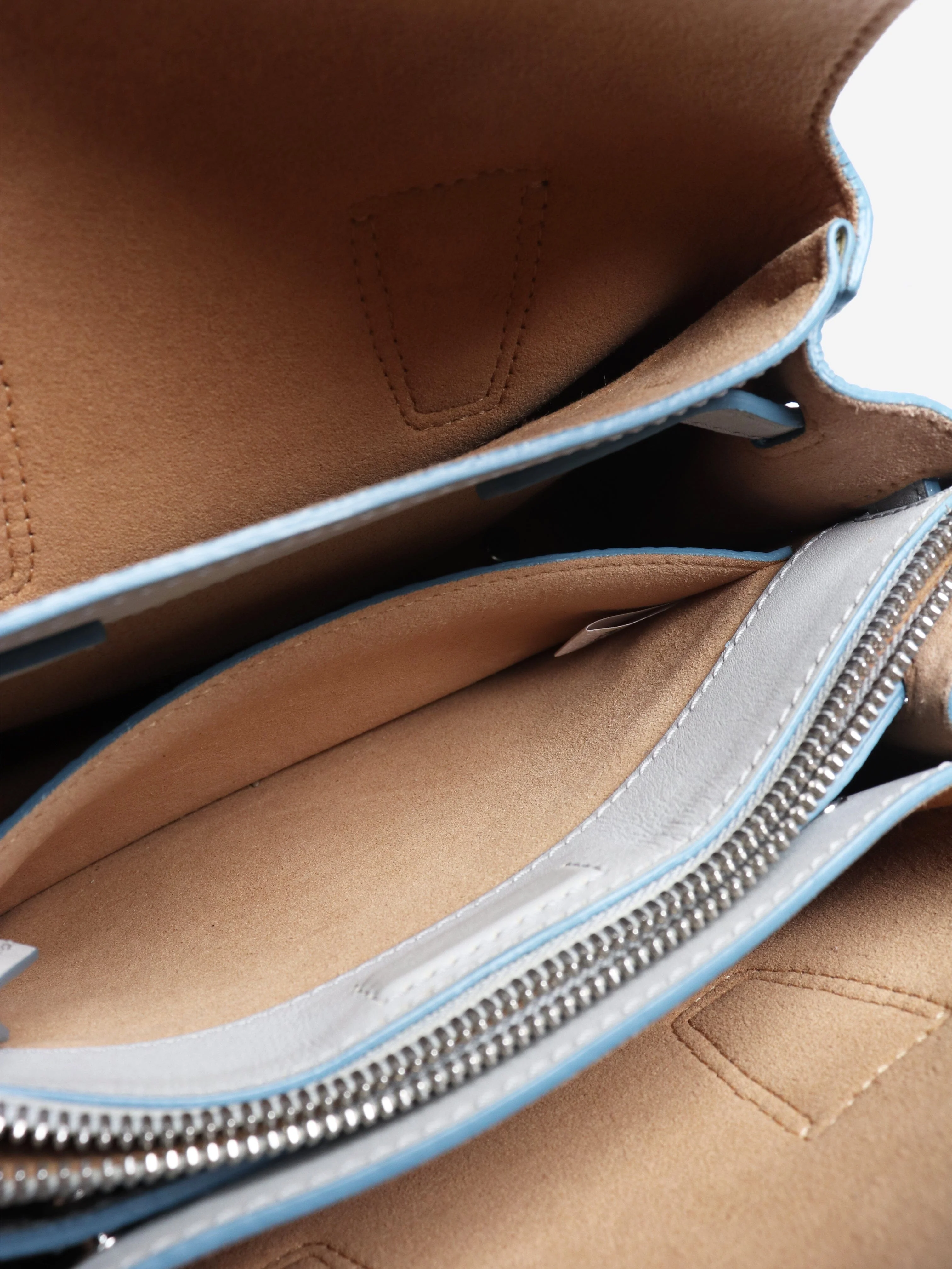 Light blue leather crossbody bag - Image 4