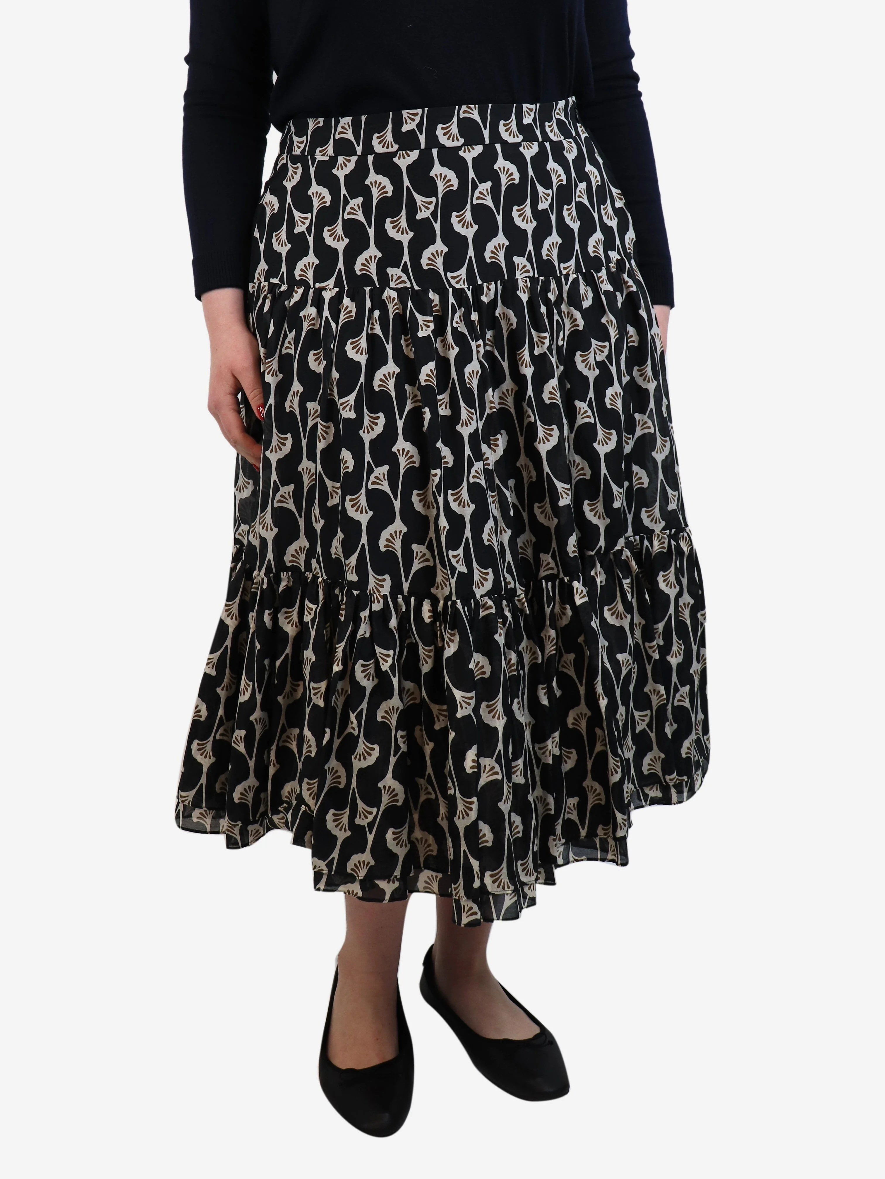 Black Ginko leaf midi skirt - size UK 14
