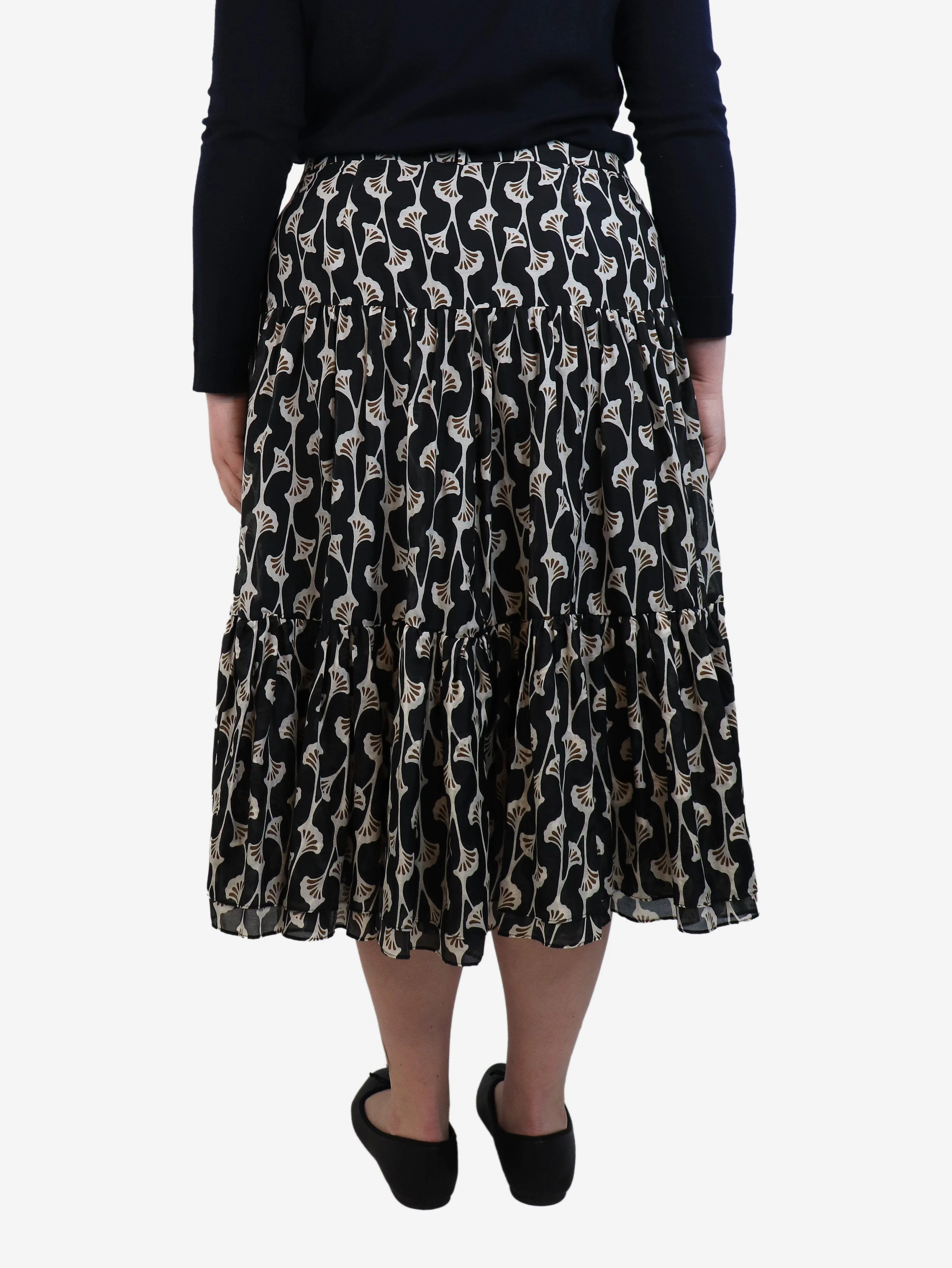 Black Ginko leaf midi skirt - size UK 14 - Image 3