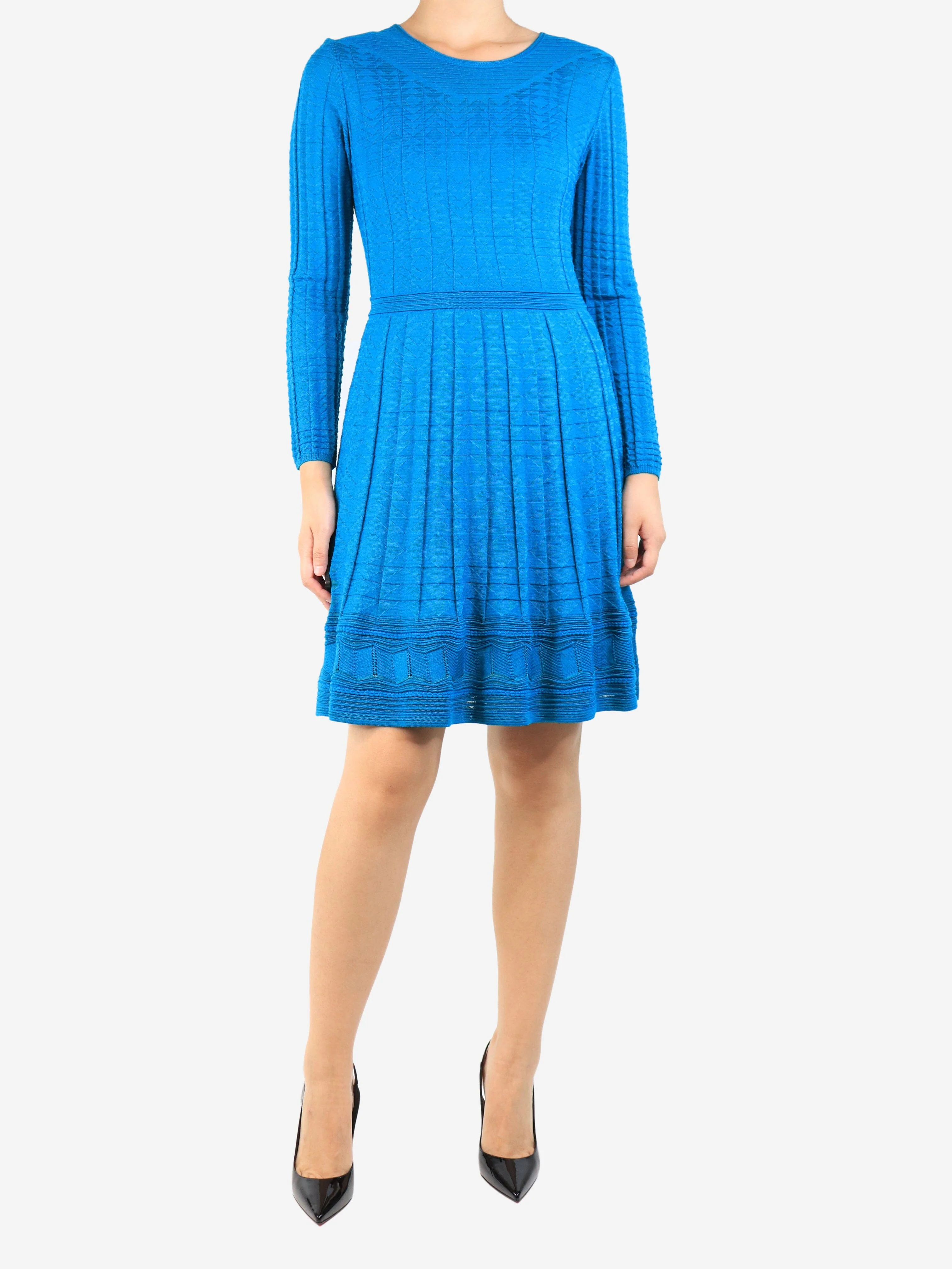 Blue pleated knit dress - size UK 10 - Image 3
