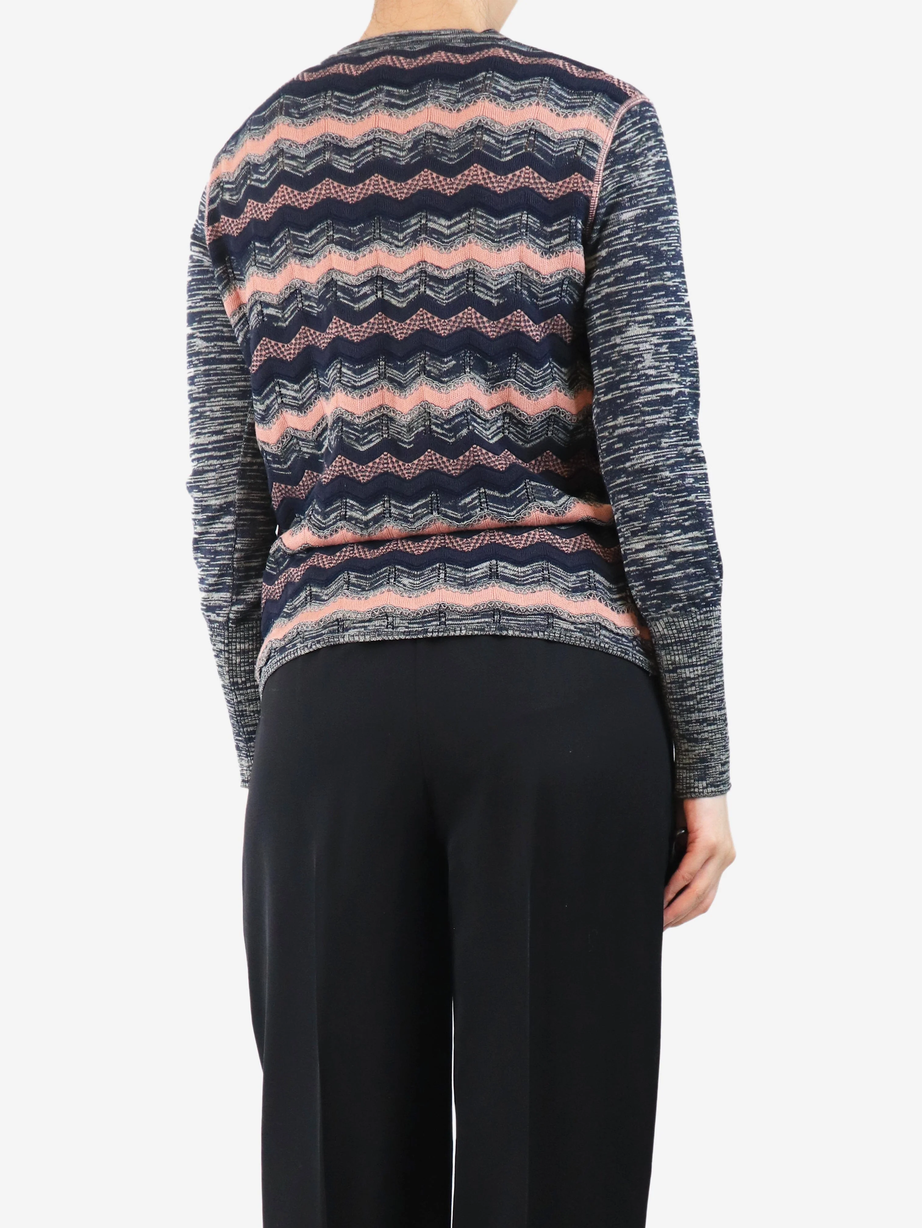 Grey zig-zag knit top - size UK 10 - Image 2