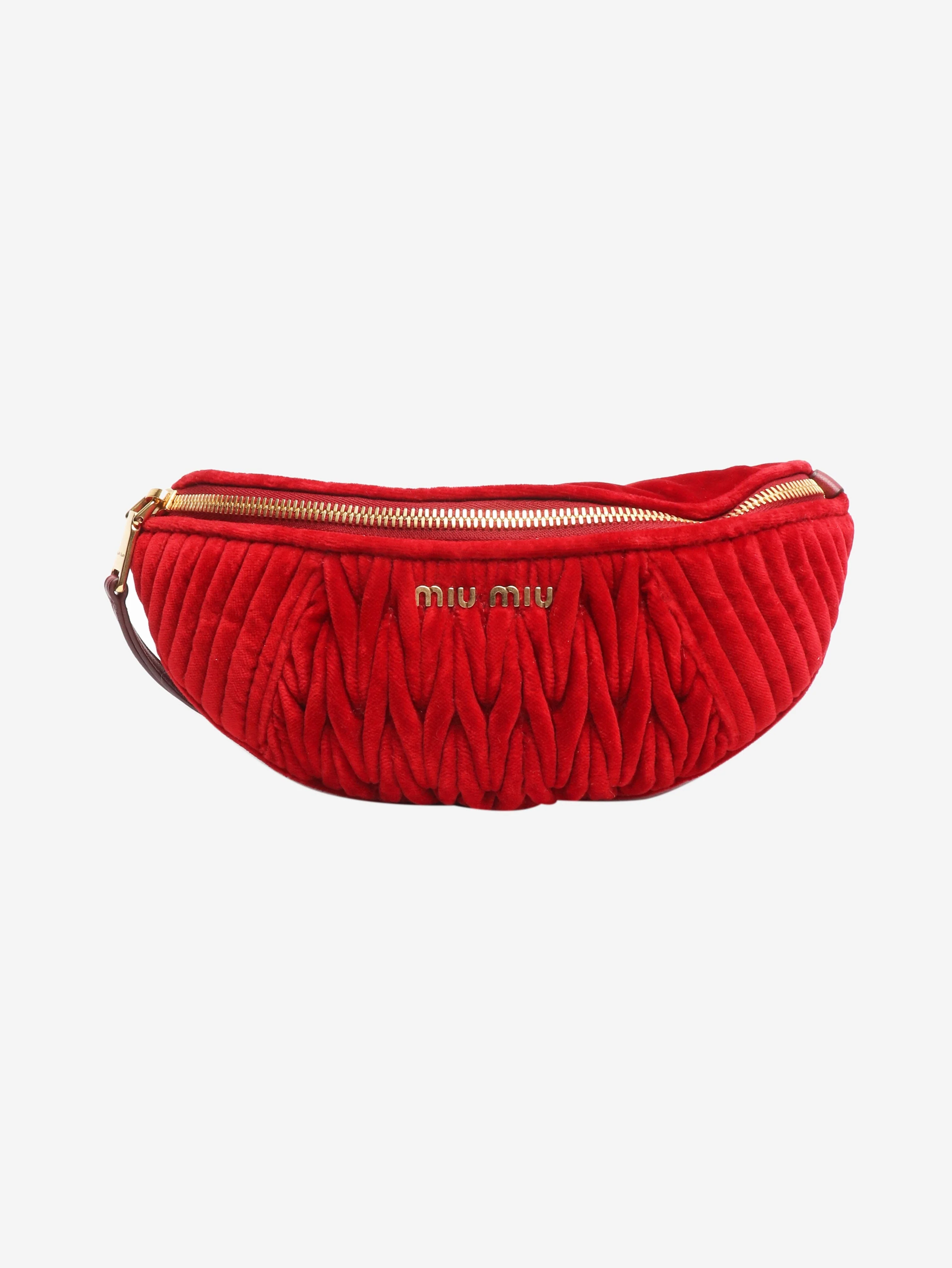Red velvet Matelasse bumbag