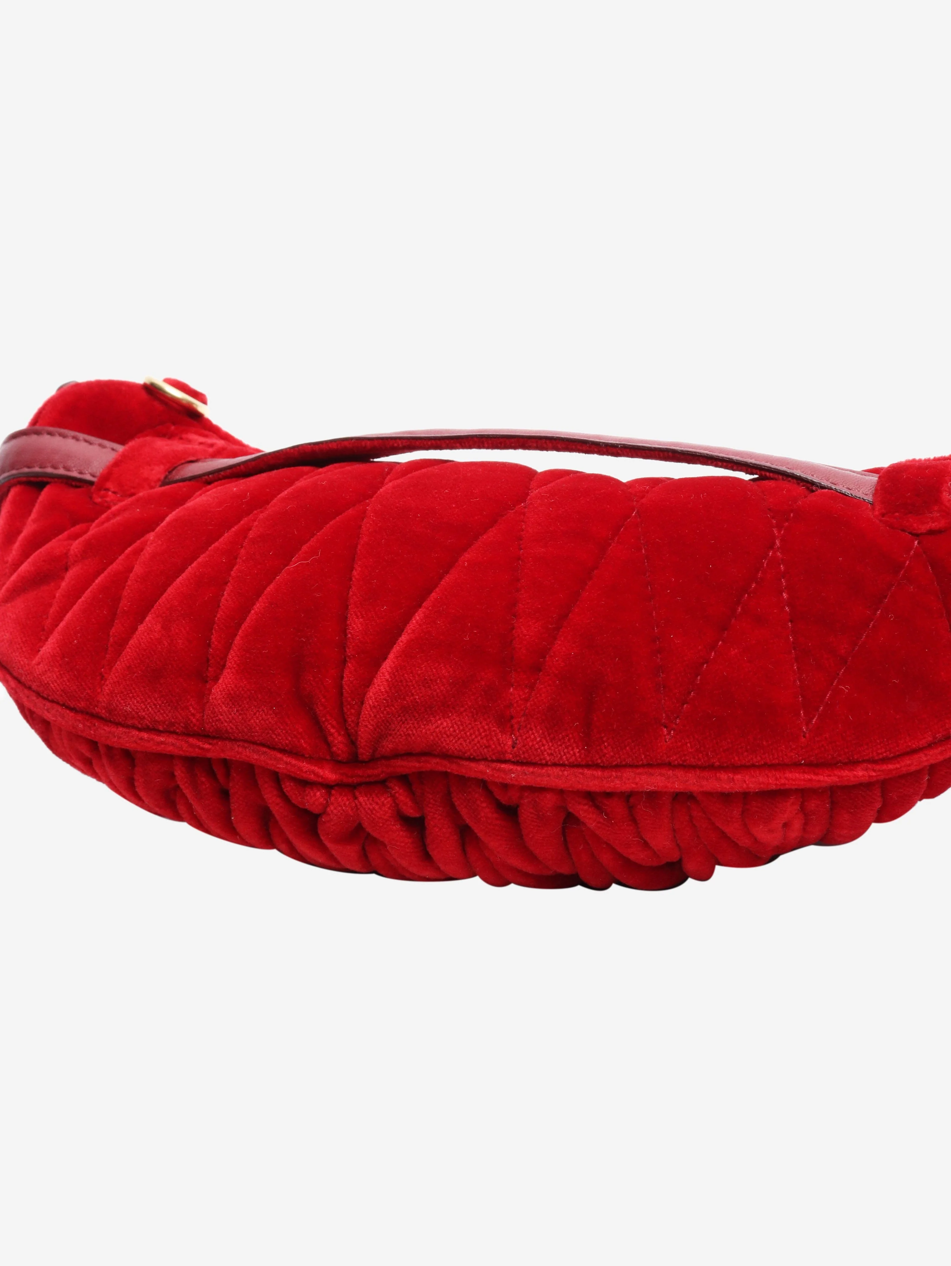 Red velvet Matelasse bumbag - Image 2