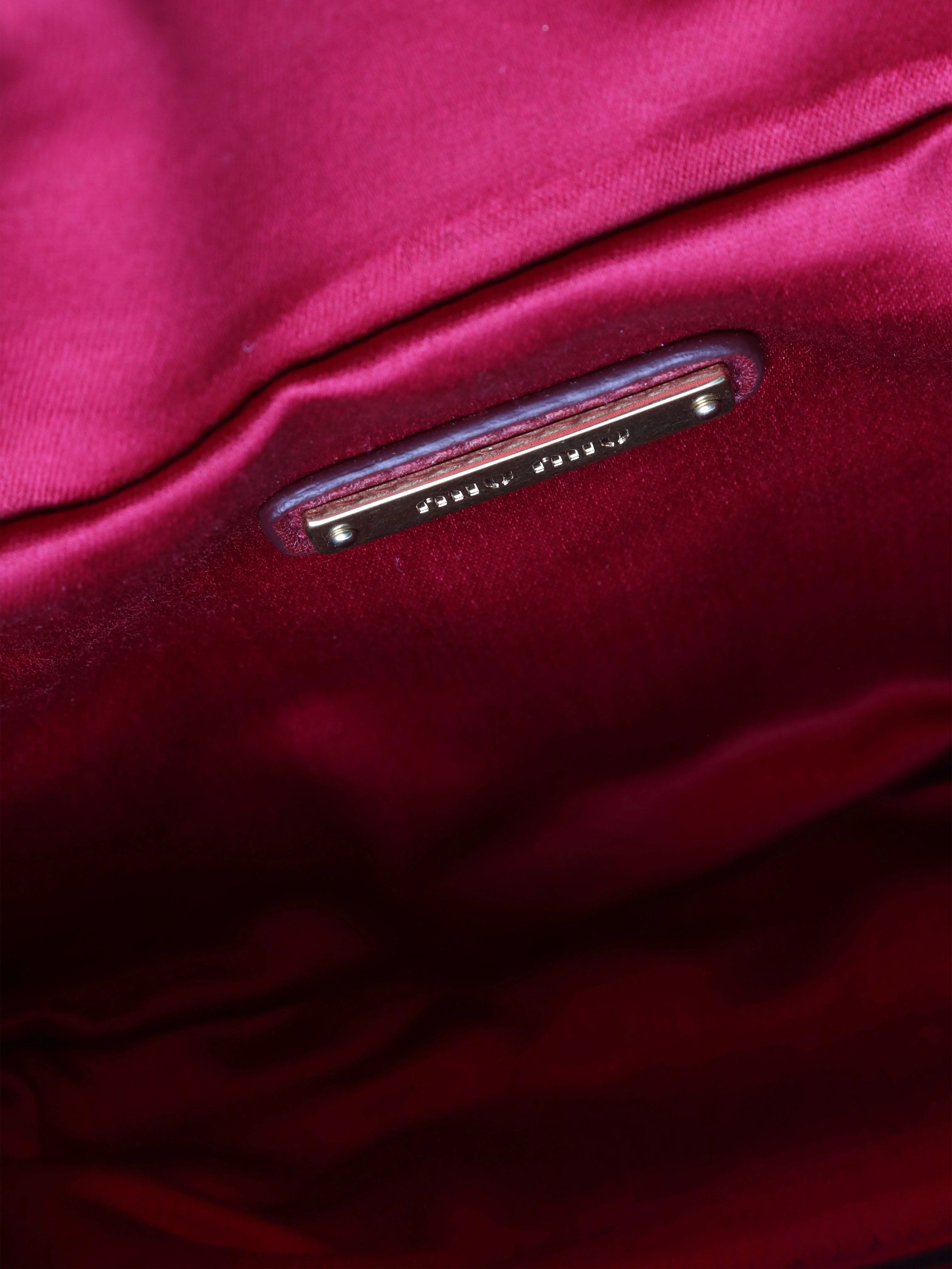 Red velvet Matelasse bumbag - Image 5