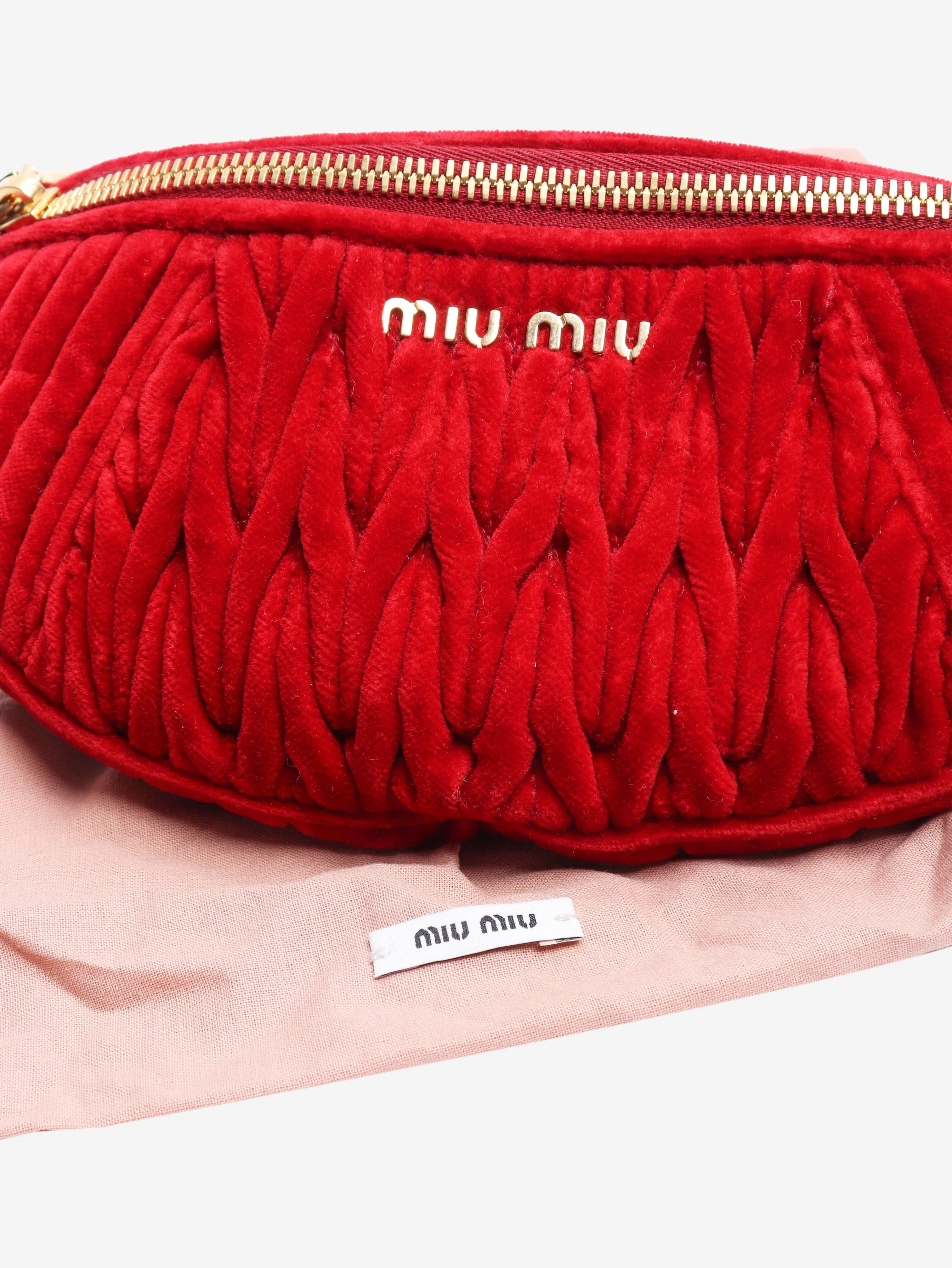 Red velvet Matelasse bumbag - Image 7