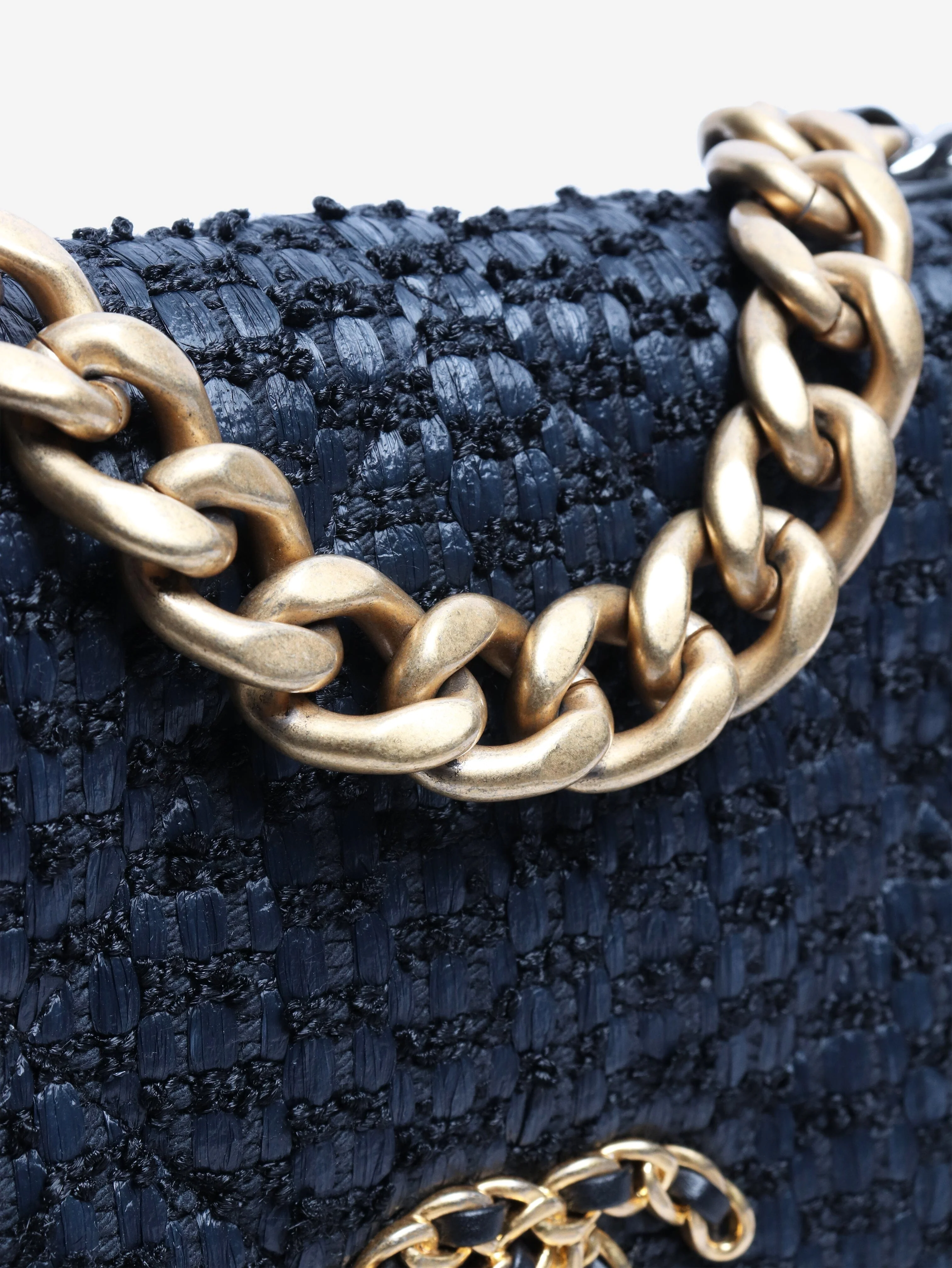 Navy 19 raffia tweed flap bag - Image 6