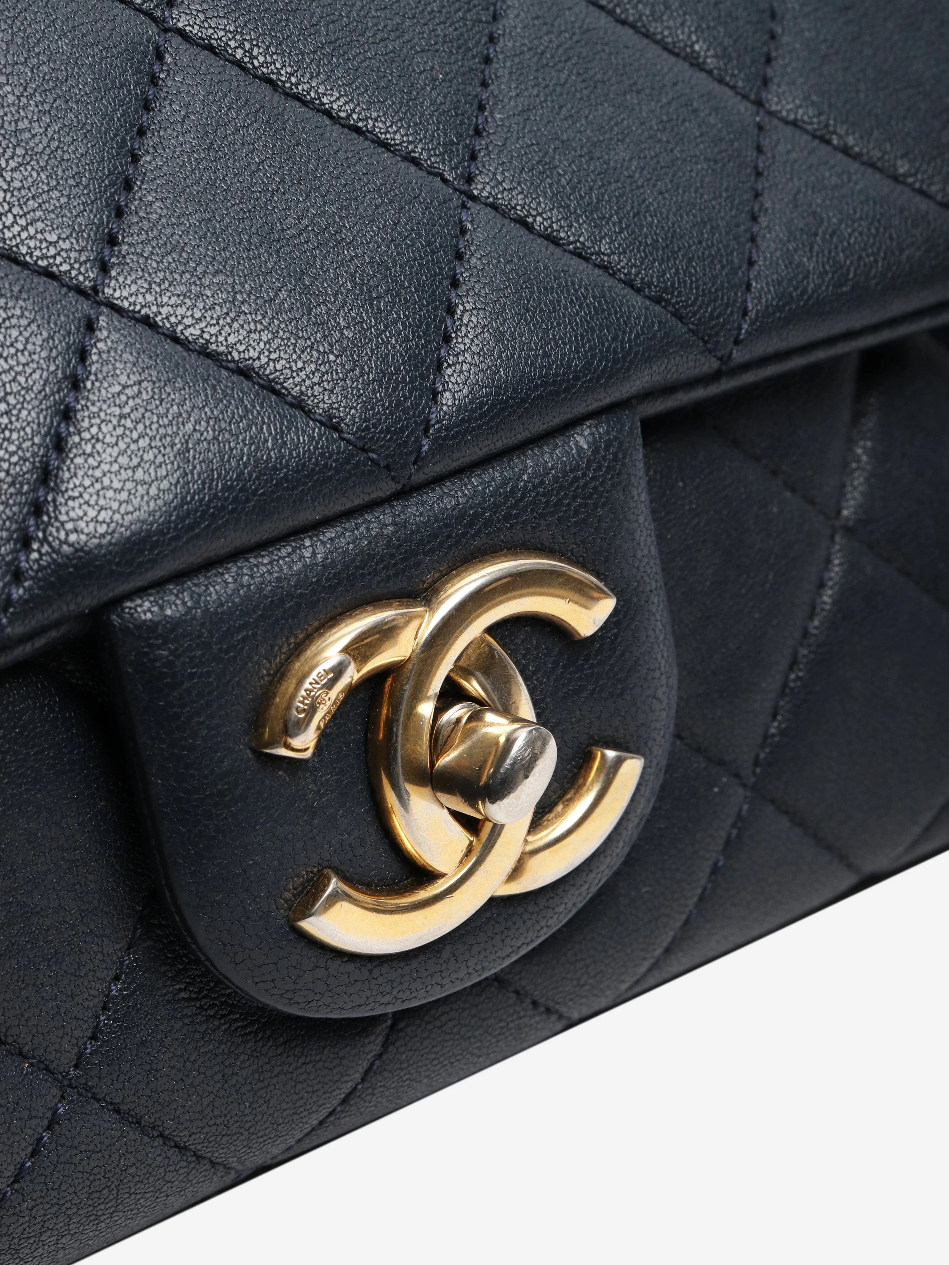 Navy 2017 Rome Trapezio flap bag - Image 5