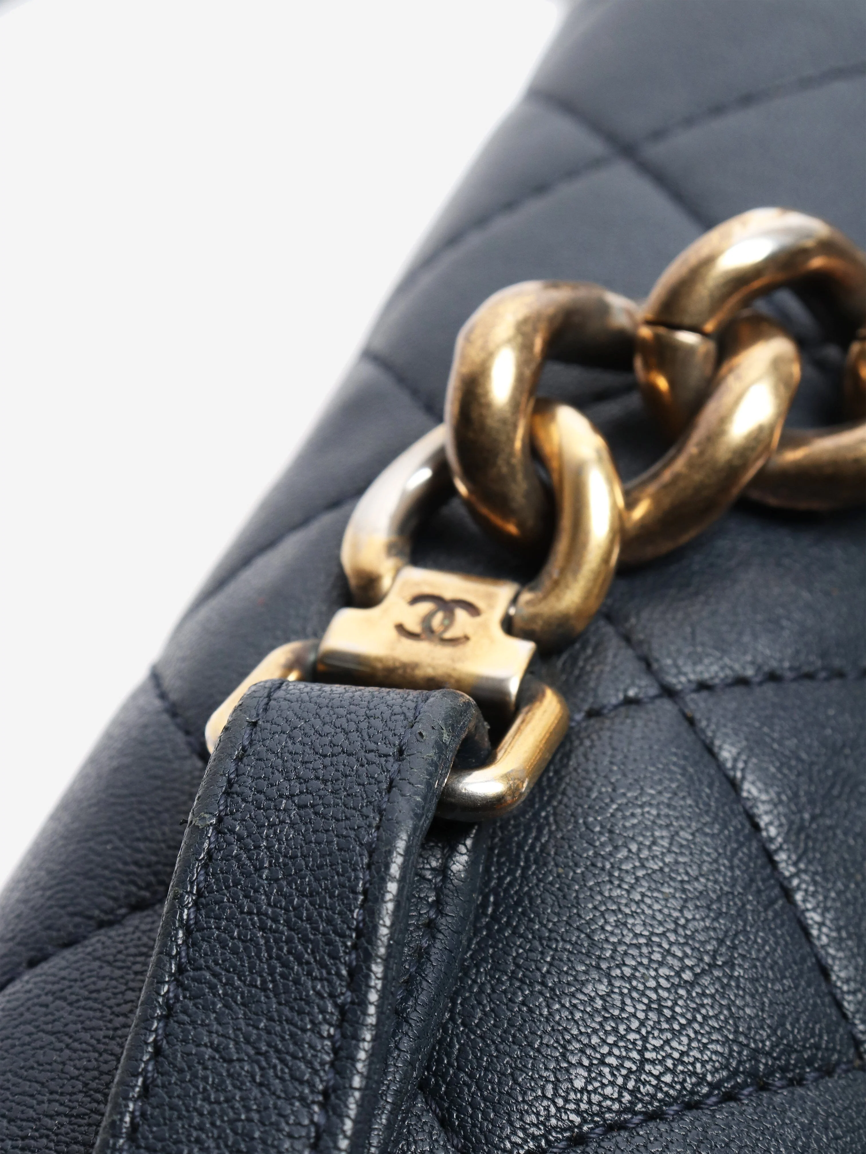 Navy 2017 Rome Trapezio flap bag - Image 9