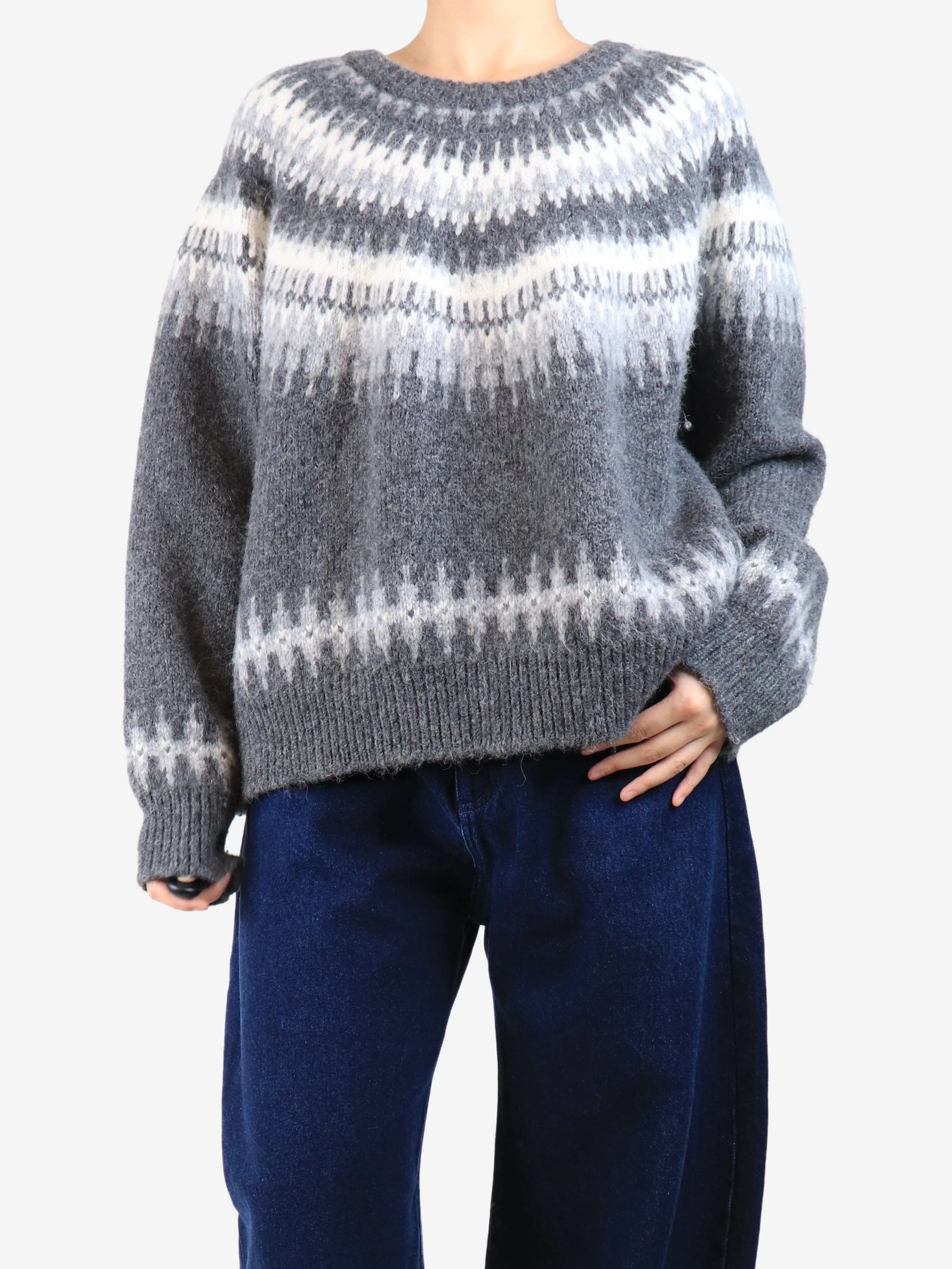 Dark grey fairisle jumper - size L - Image 3