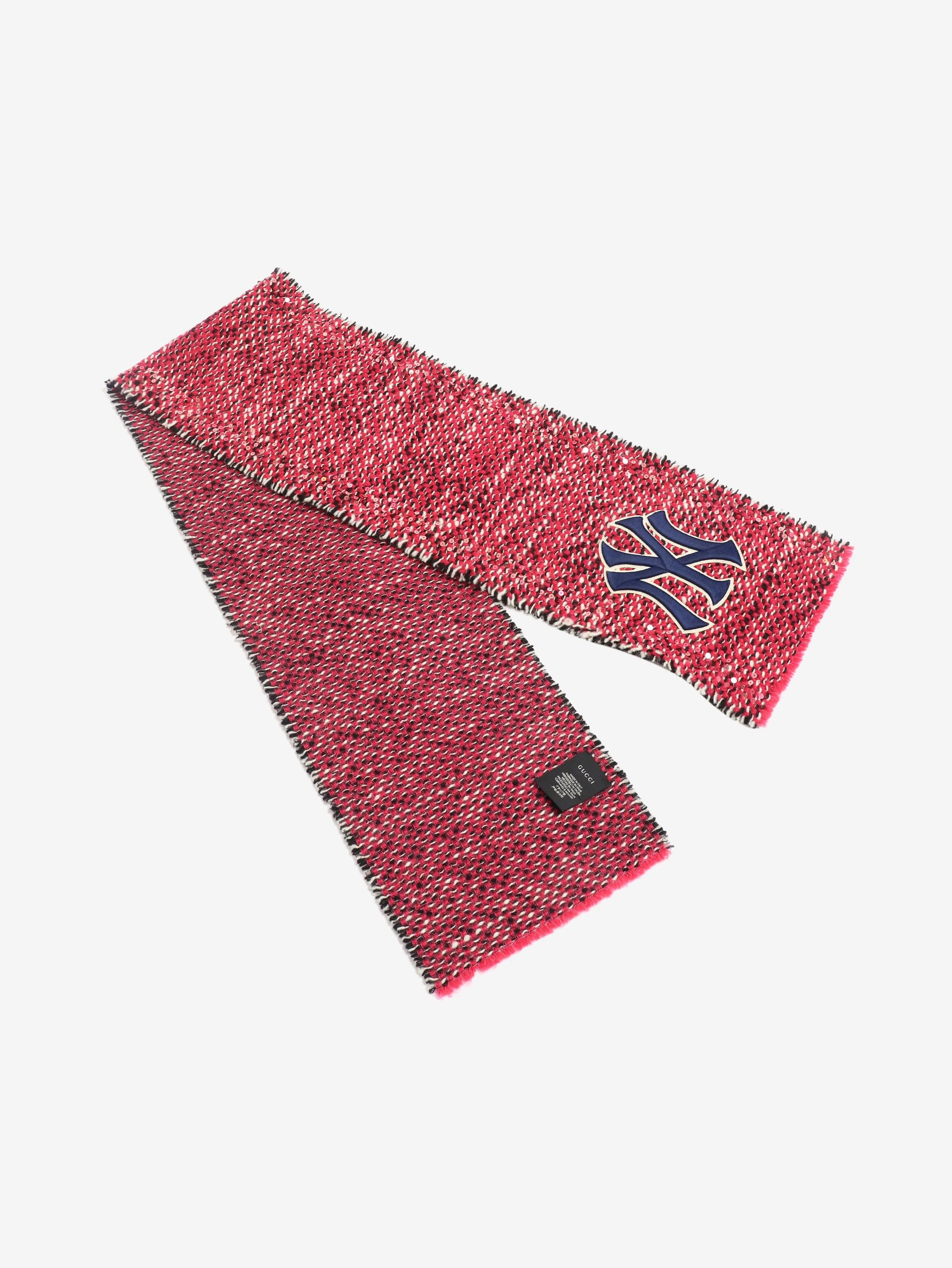 NY Yankees pink sequin knit scarf - Image 3