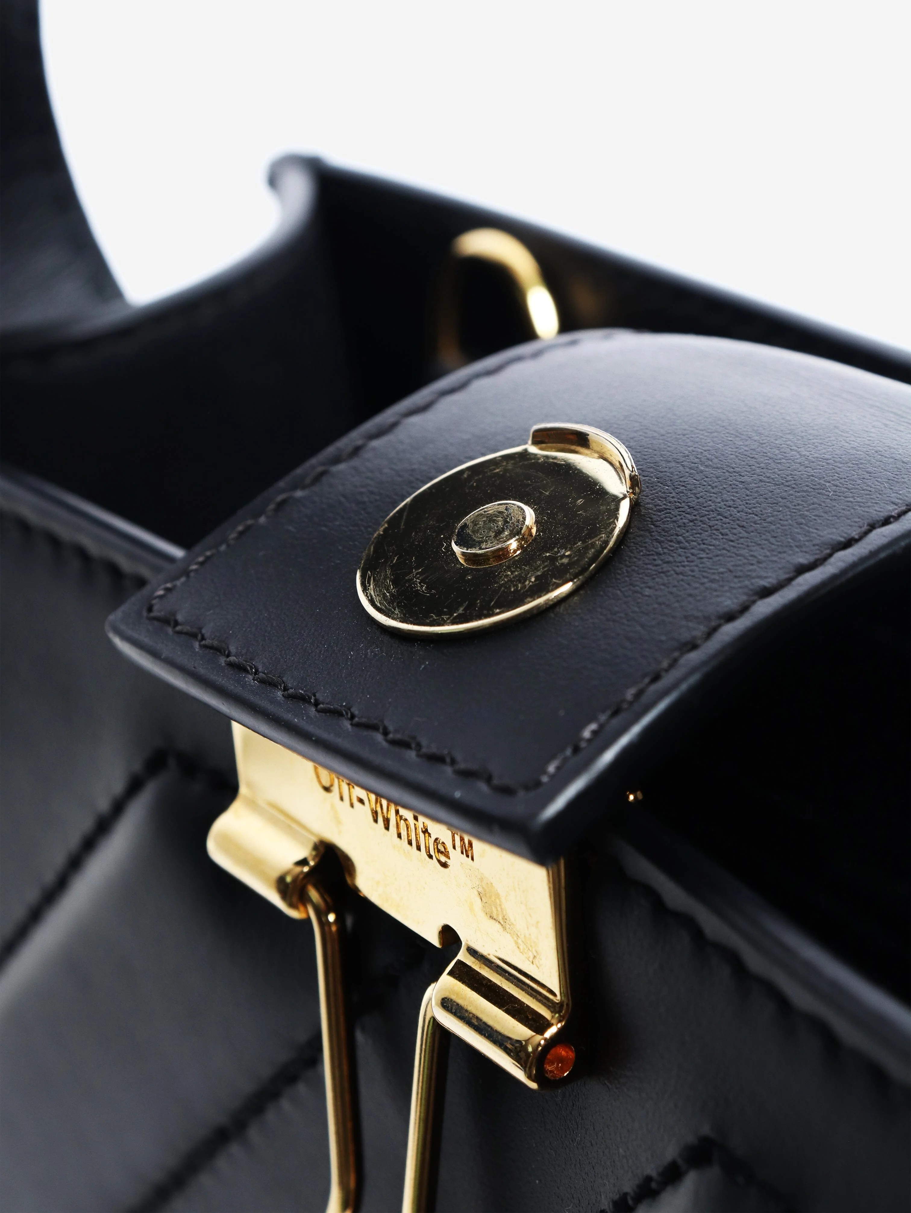 Black Cross Tote 24 bag - Image 7