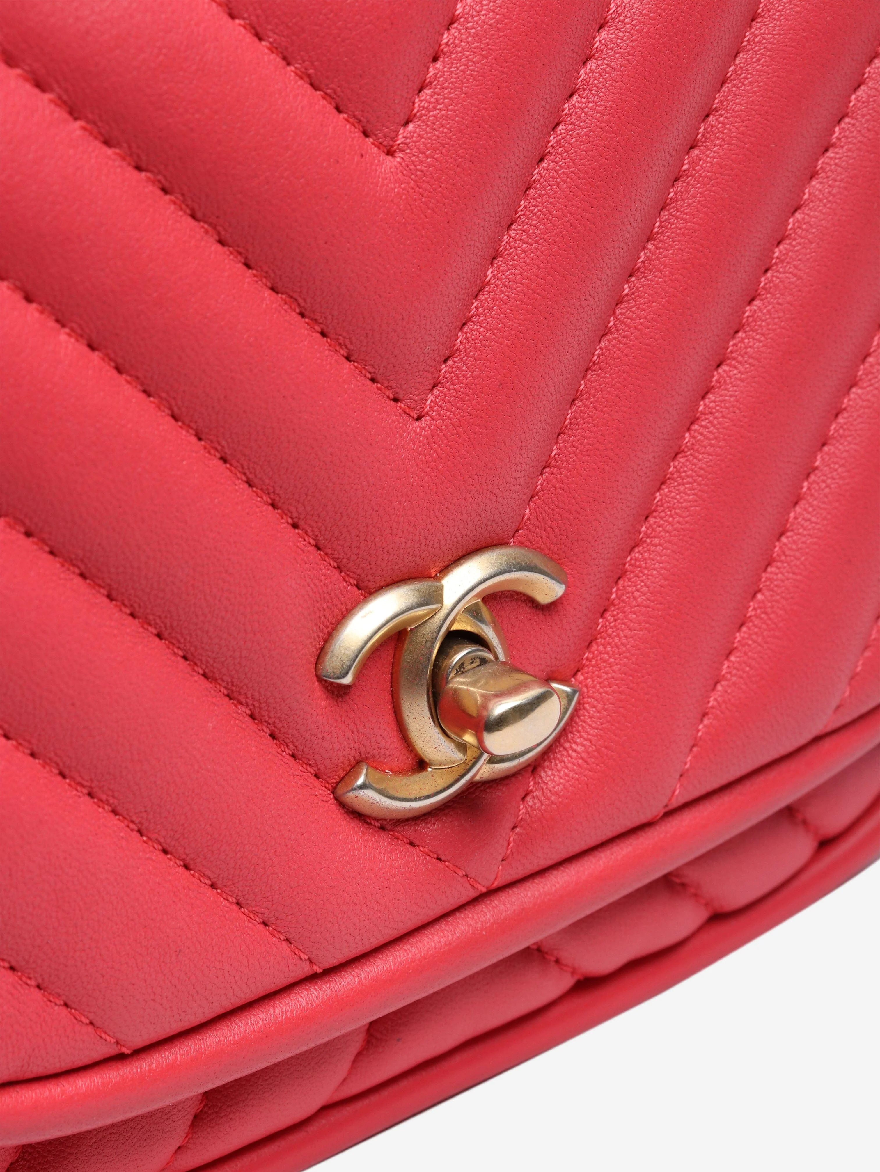 Pink 2017 chevron v-stitch lambskin shoulder bag - Image 7