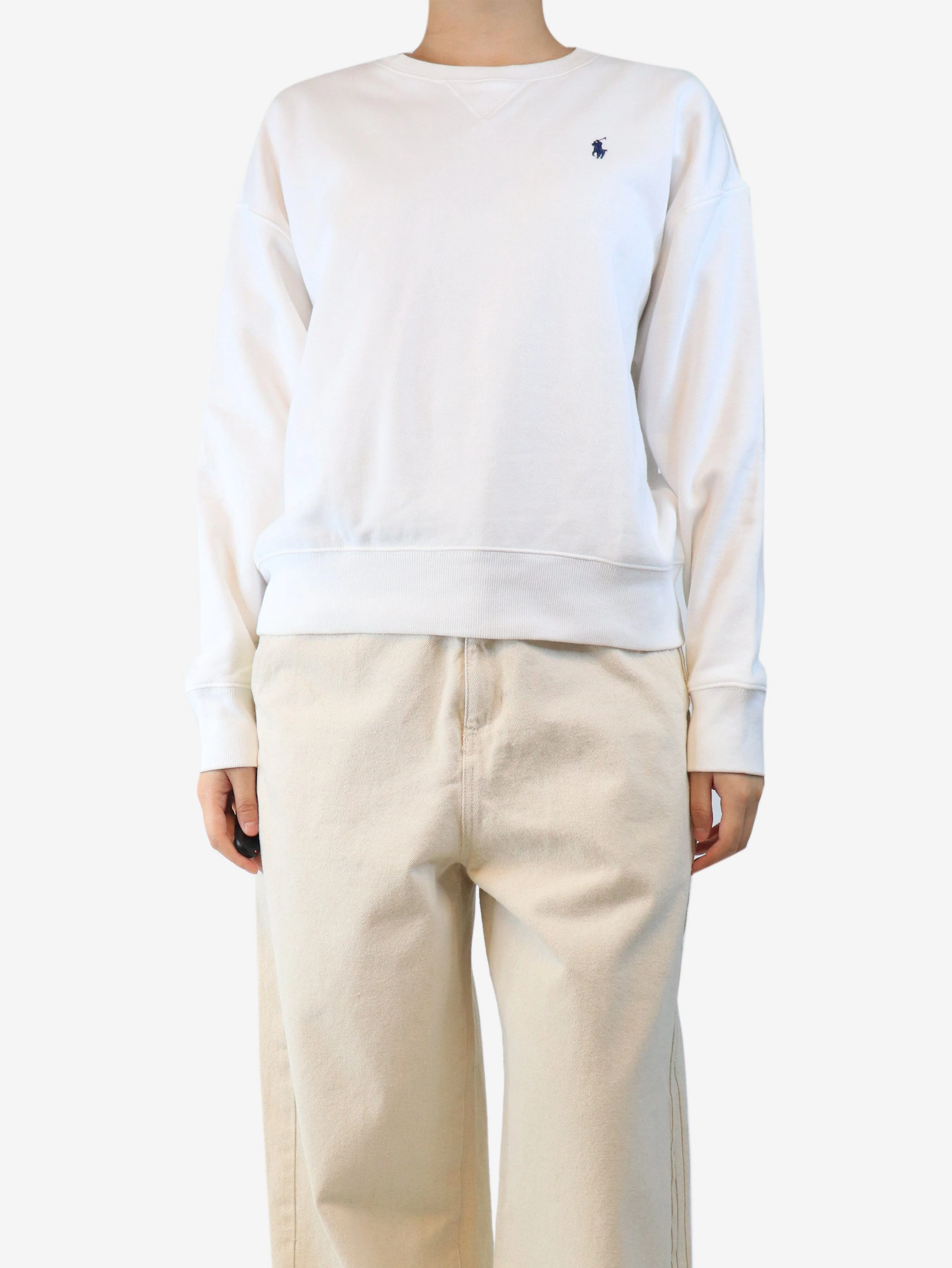 White crewneck sweatshirt - size L
