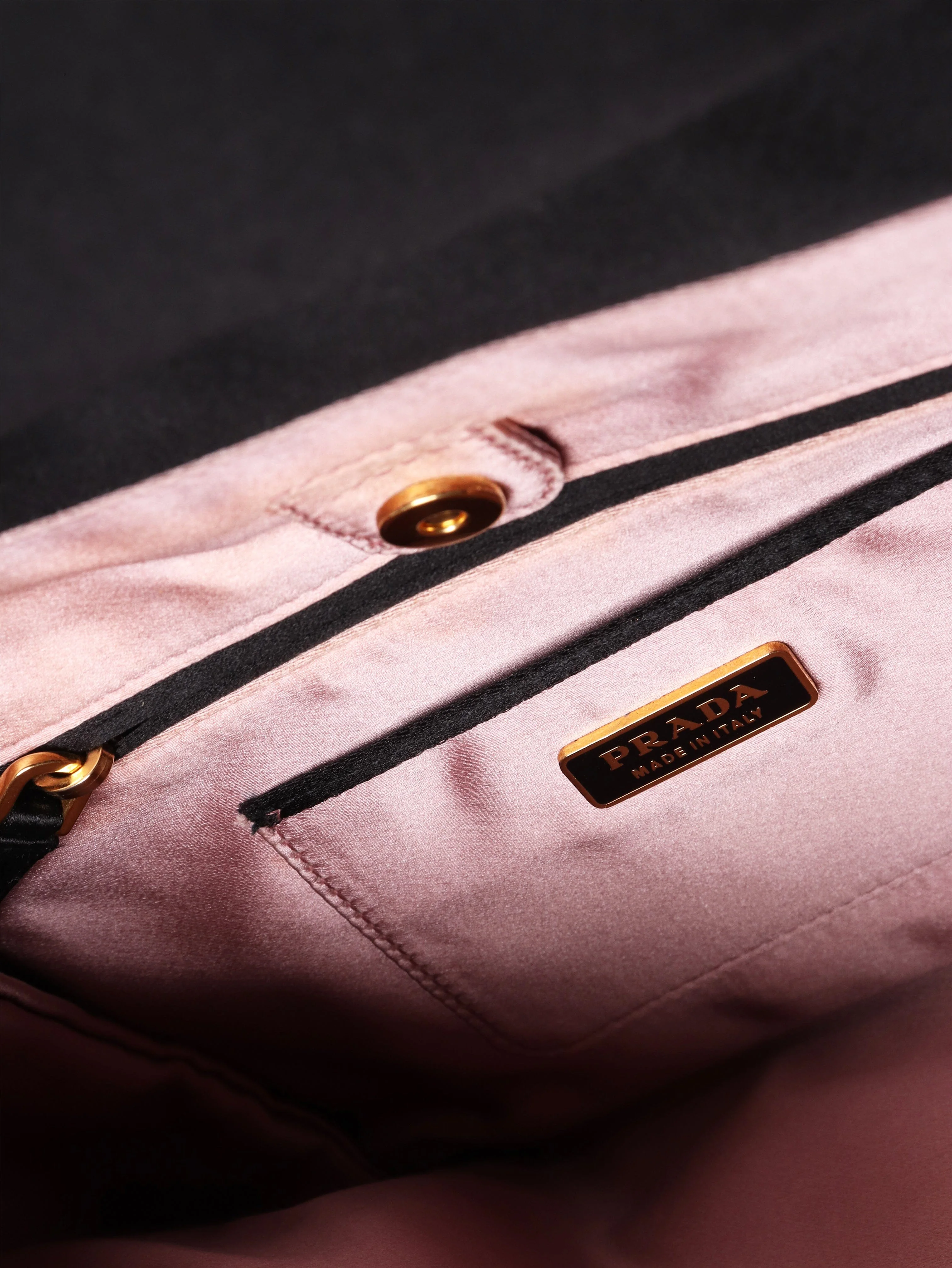 Black satin crossbody bag - Image 6