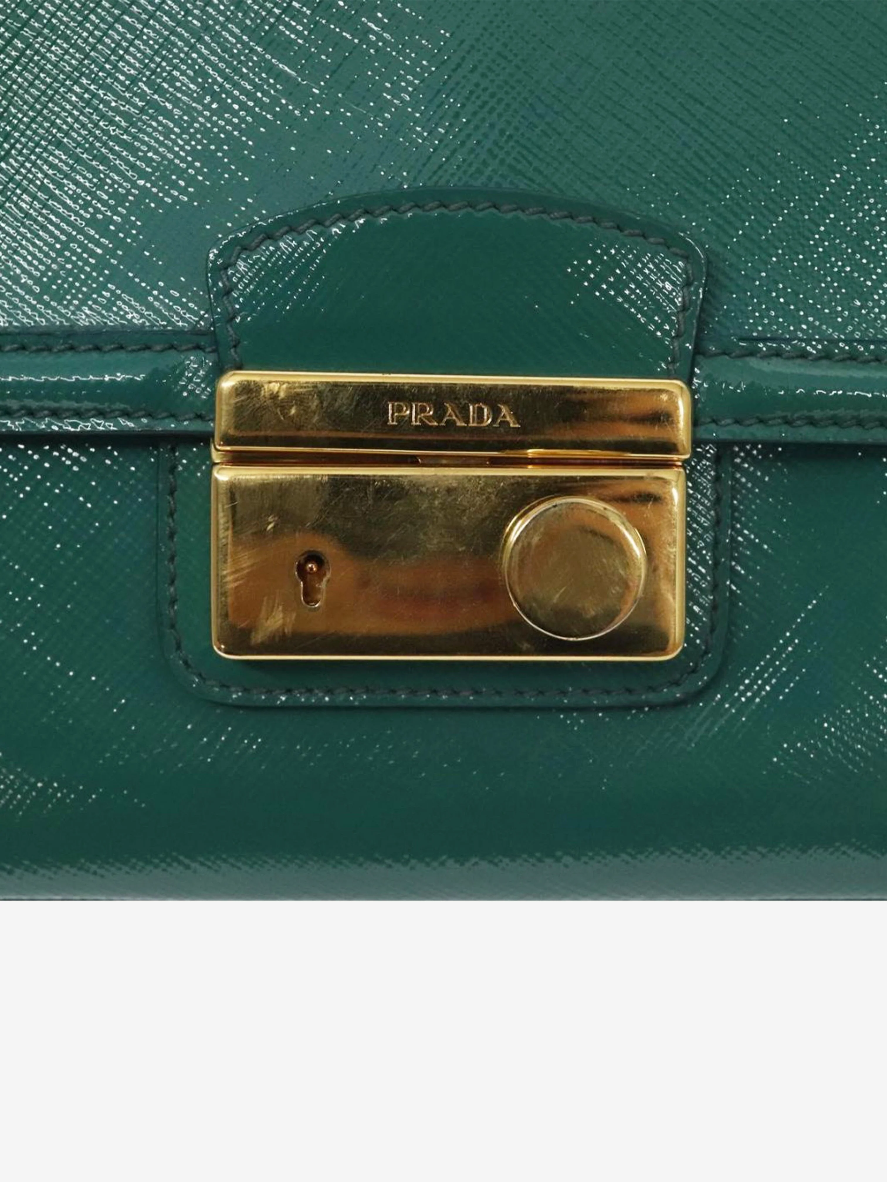 Green patent Saffiano leather shoulder bag - Image 15