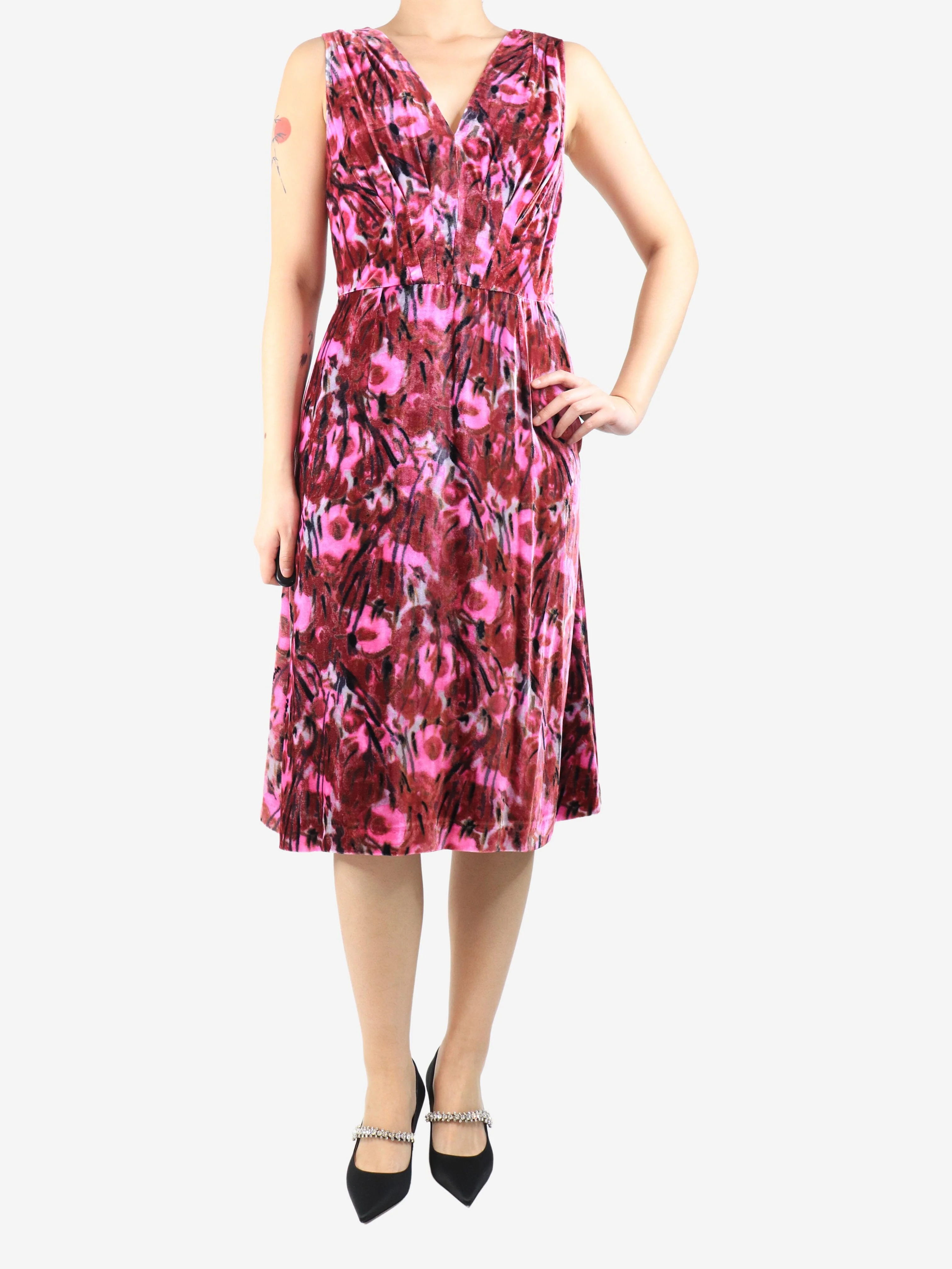 Pink sleeveless velvet midi dress - size UK 10 - Image 2