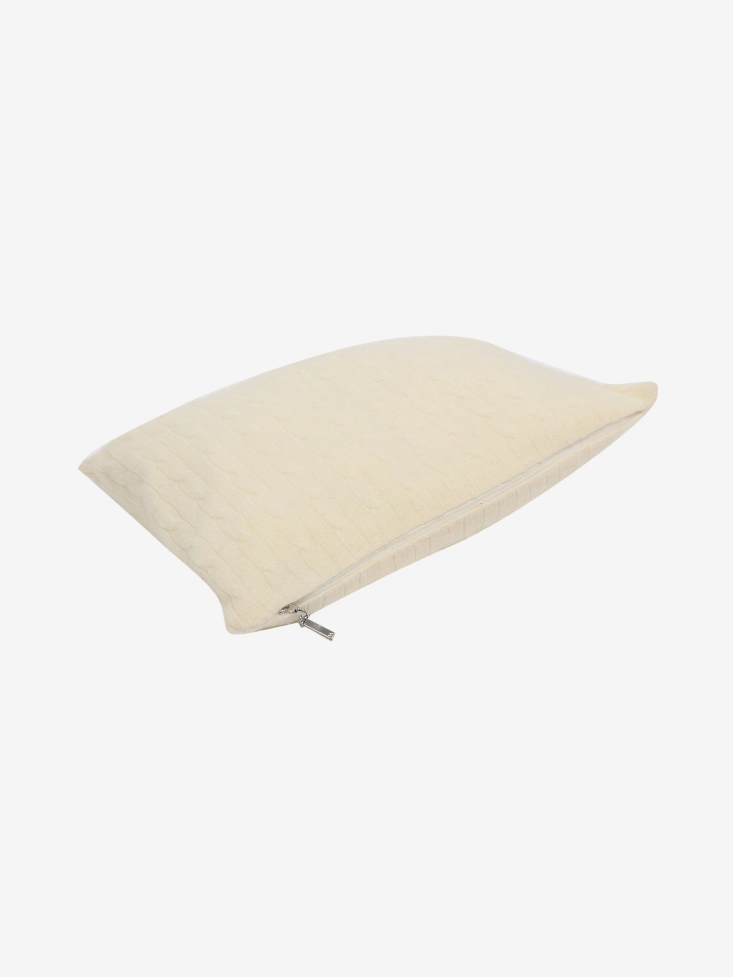 Cream cashmere scarf and eye-mask travel set - Image 4