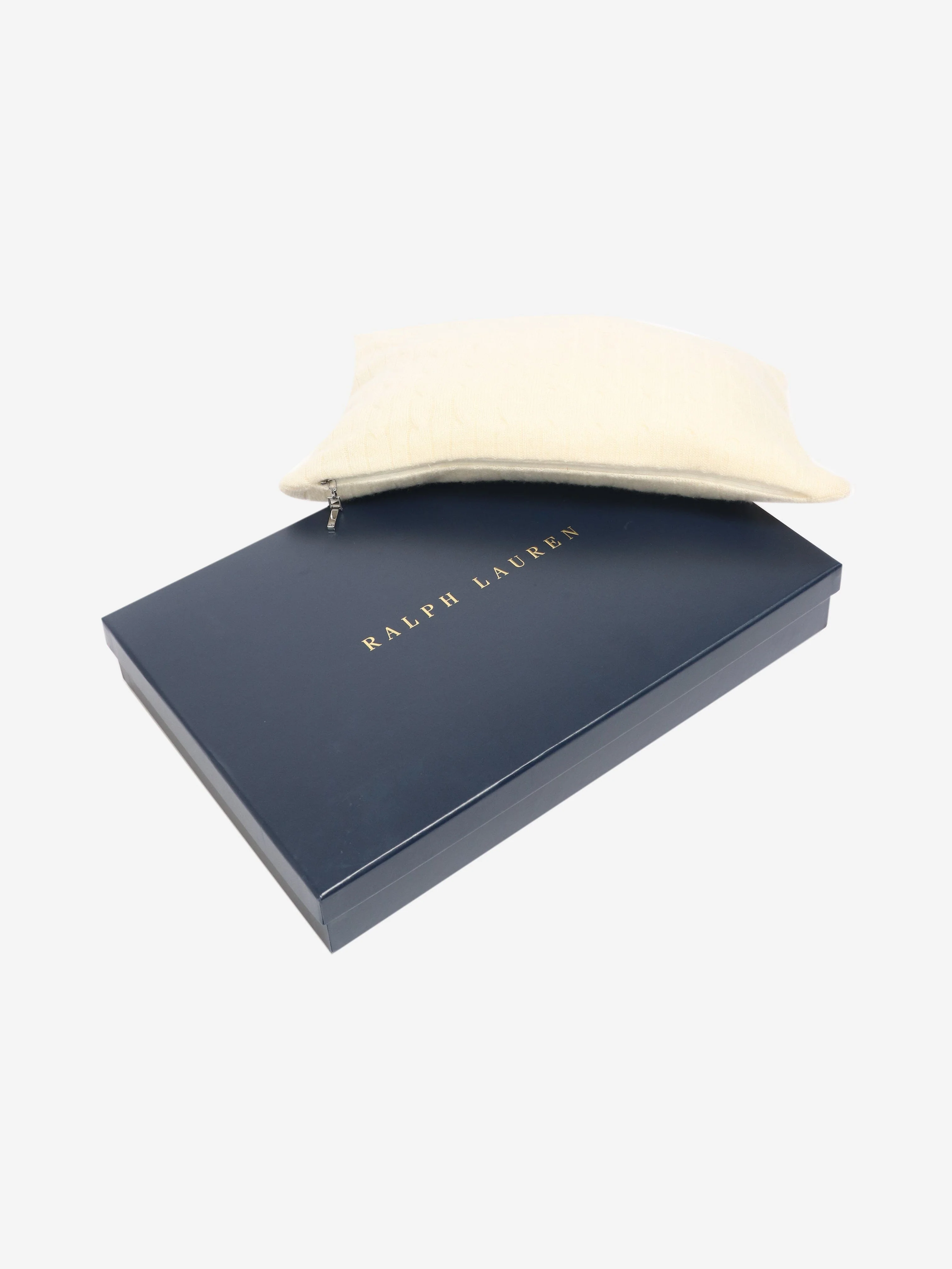 Cream cashmere scarf and eye-mask travel set - Image 5
