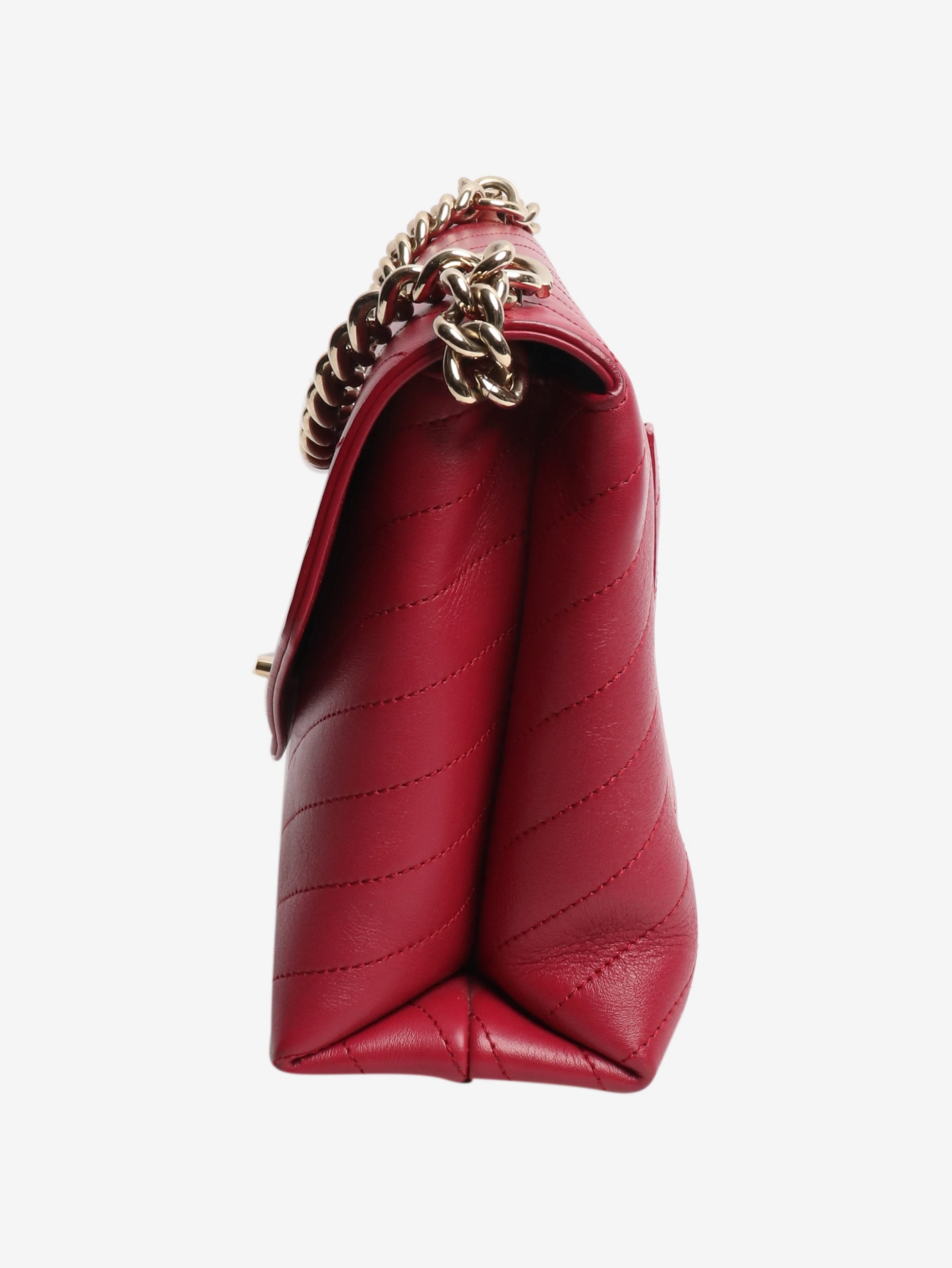 Red 2018 lambskin chevron-stitched flap bag - Image 4