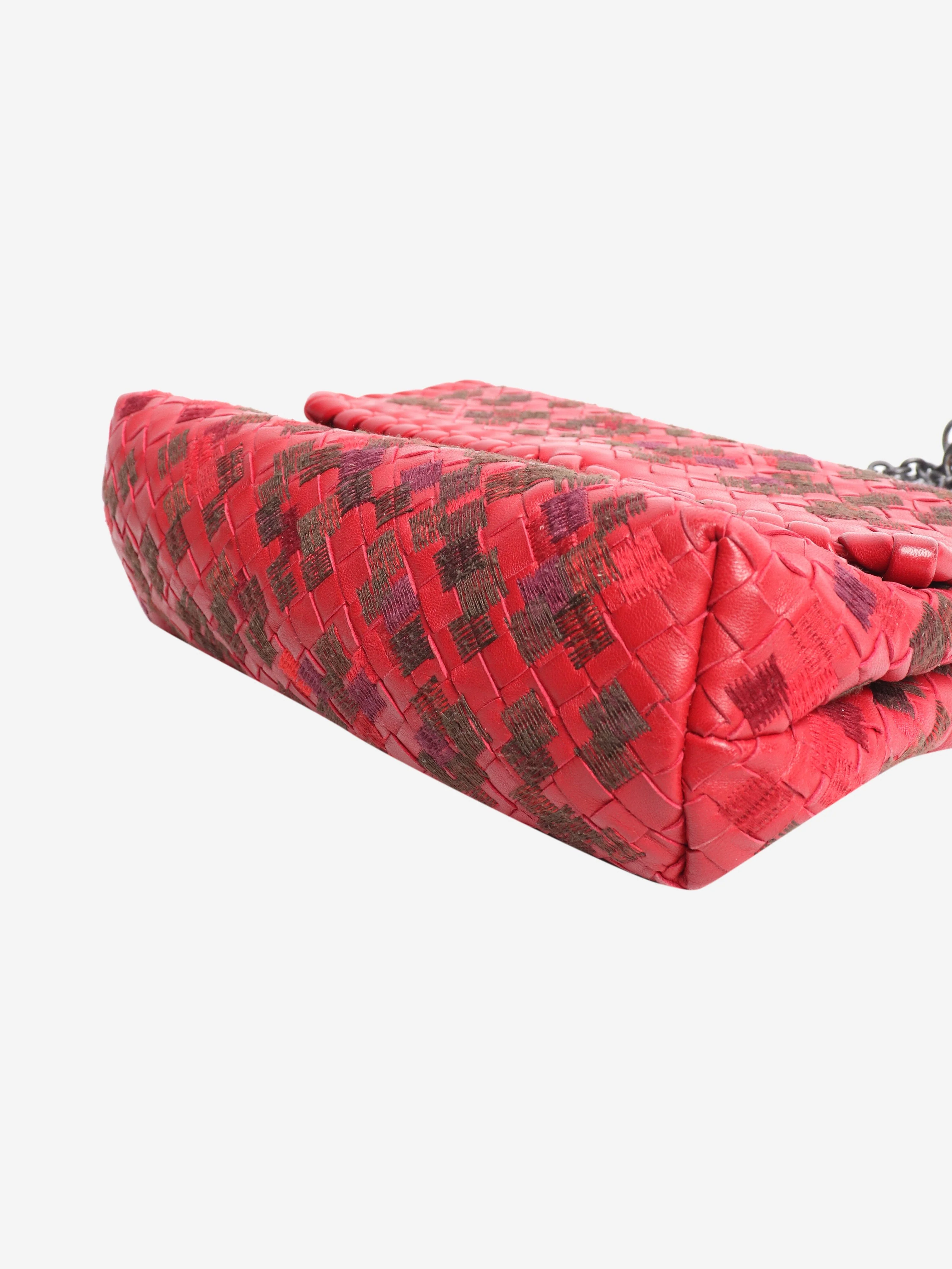 Red Intrecciato leather shoulder bag - Image 4