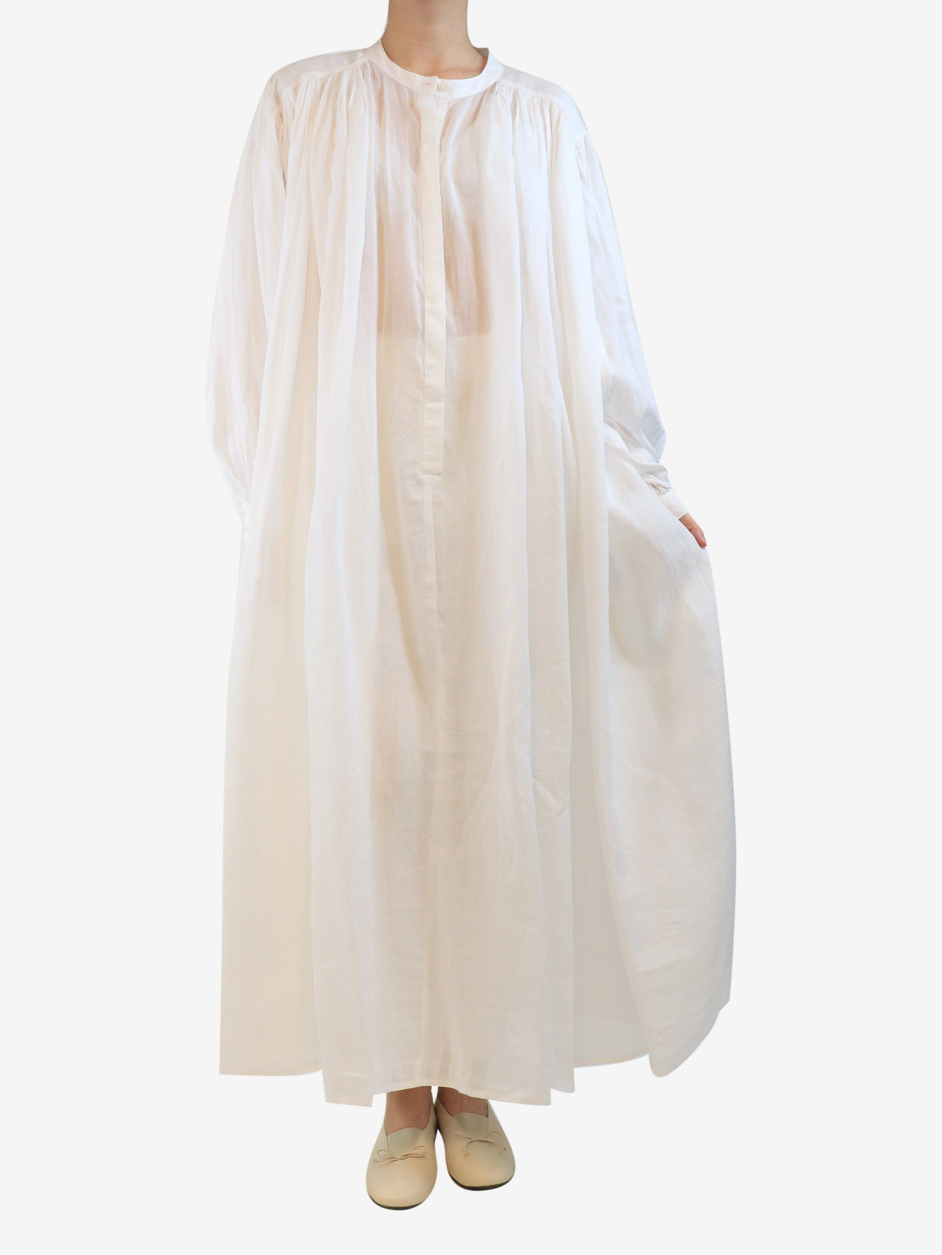 White oversized maxi dress - size UK 12