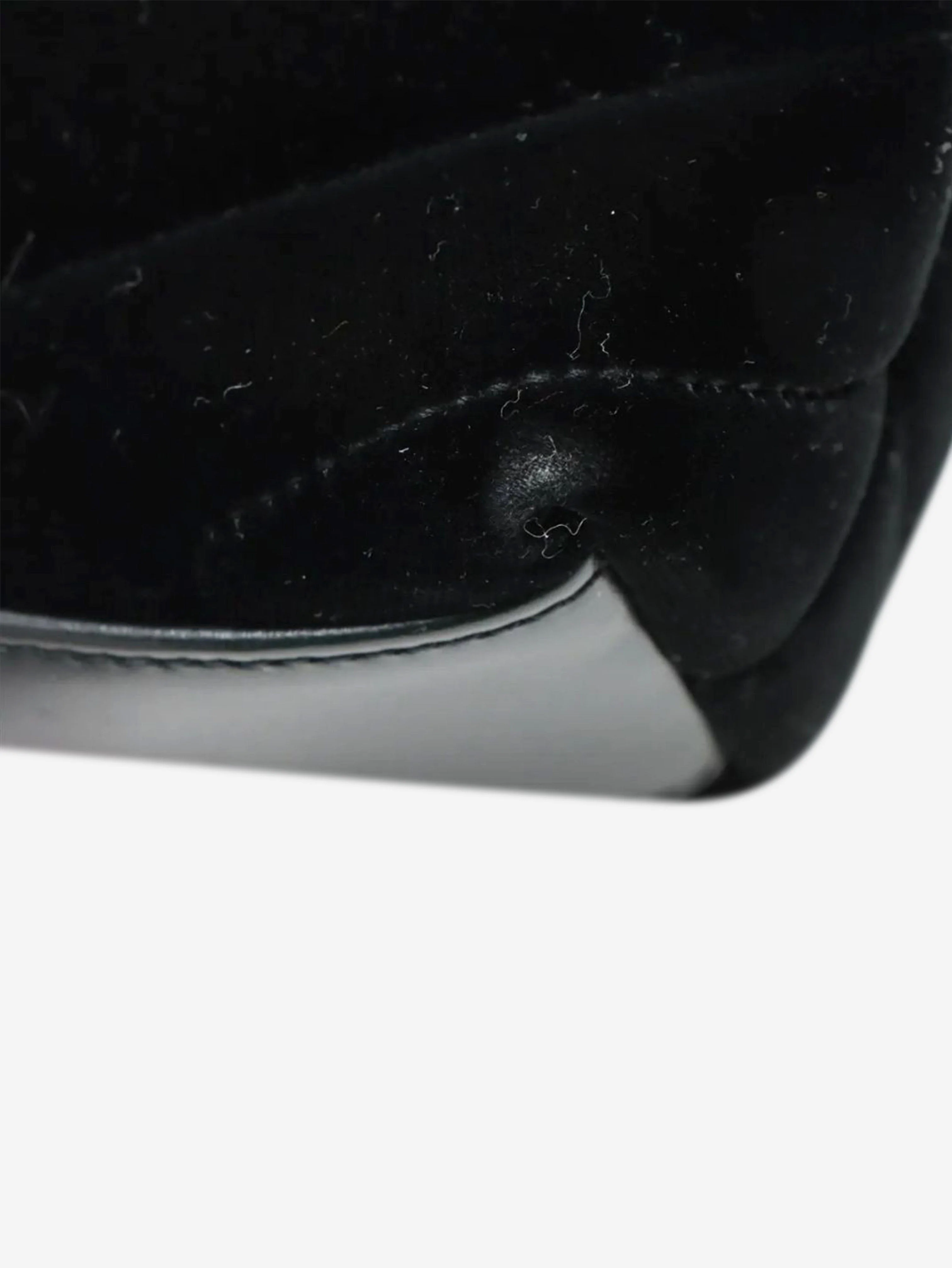Black Loulou velvet crossbody bag - Image 15