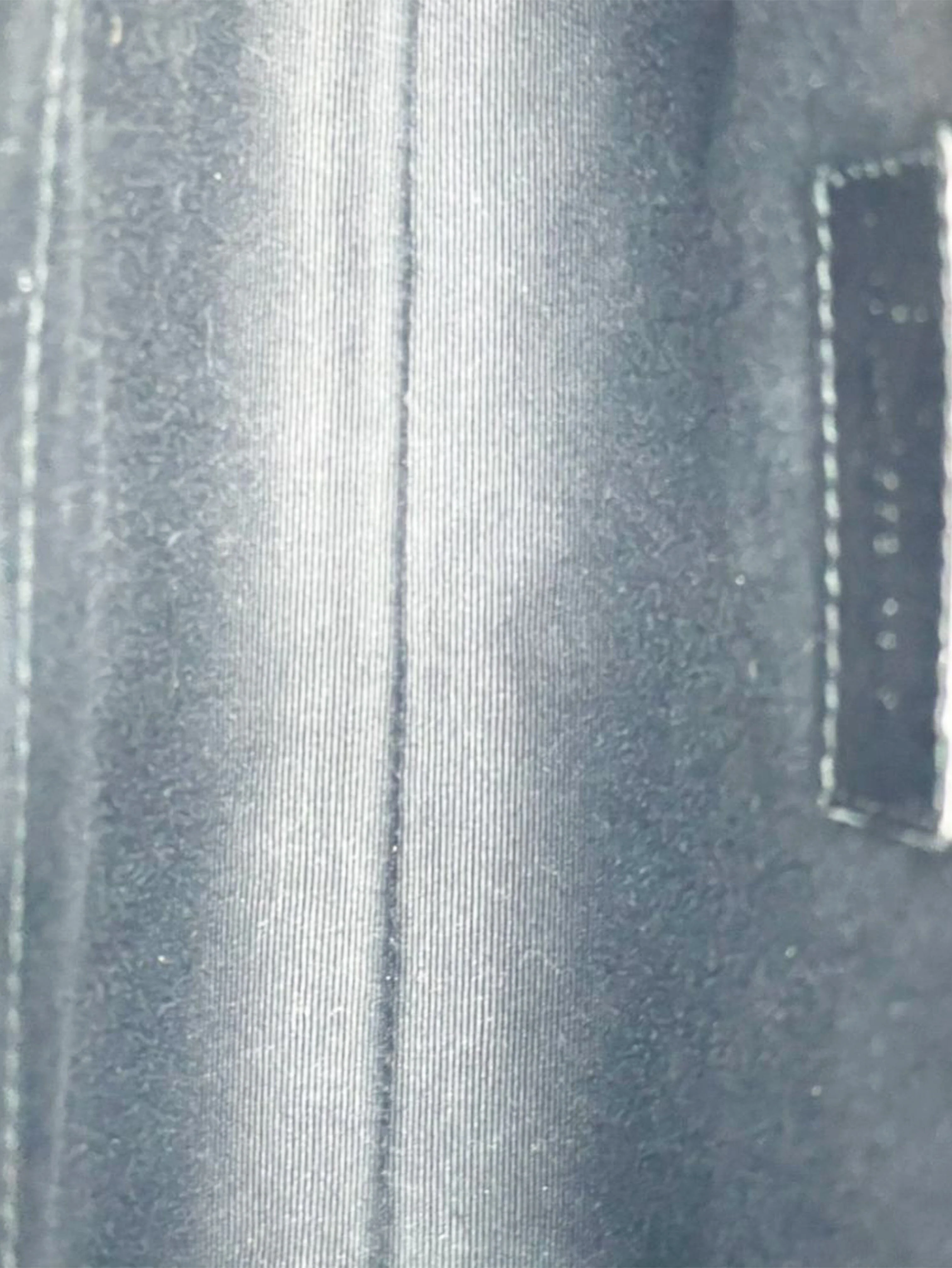 Black Matelasse pouch - Image 15