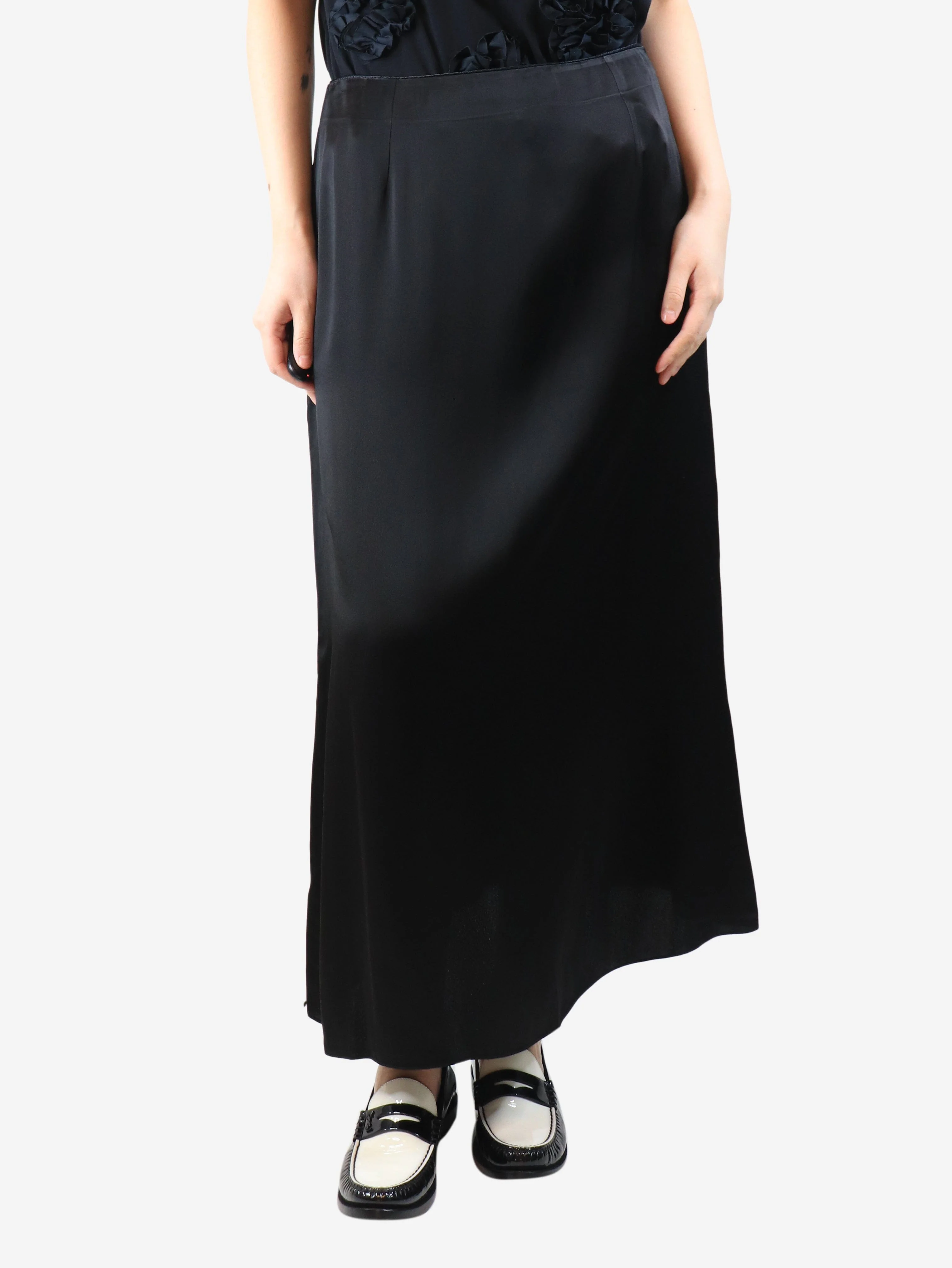 Black satin crepe midi skirt - size UK 12
