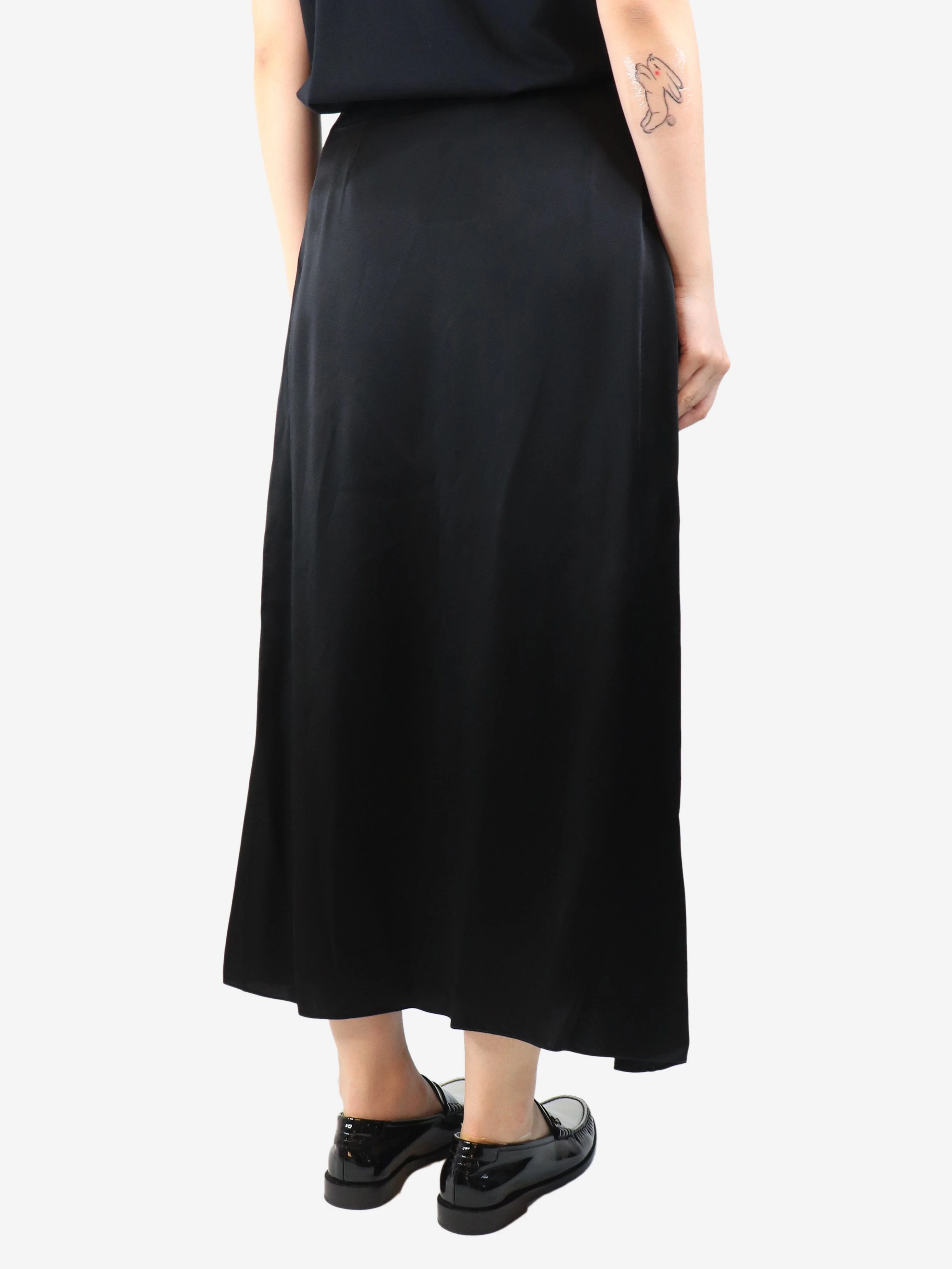 Black satin crepe midi skirt - size UK 12 - Image 3