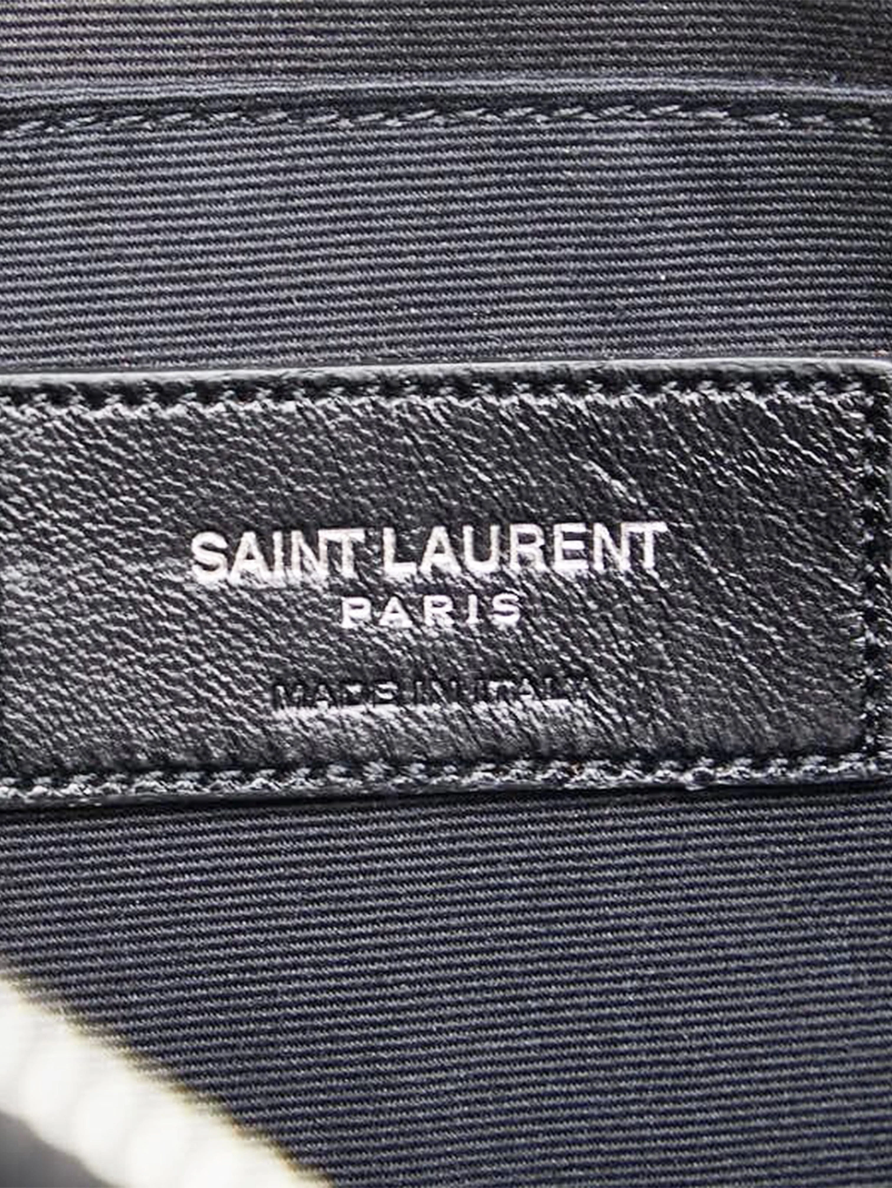 Black star leather clutch bag - Image 9