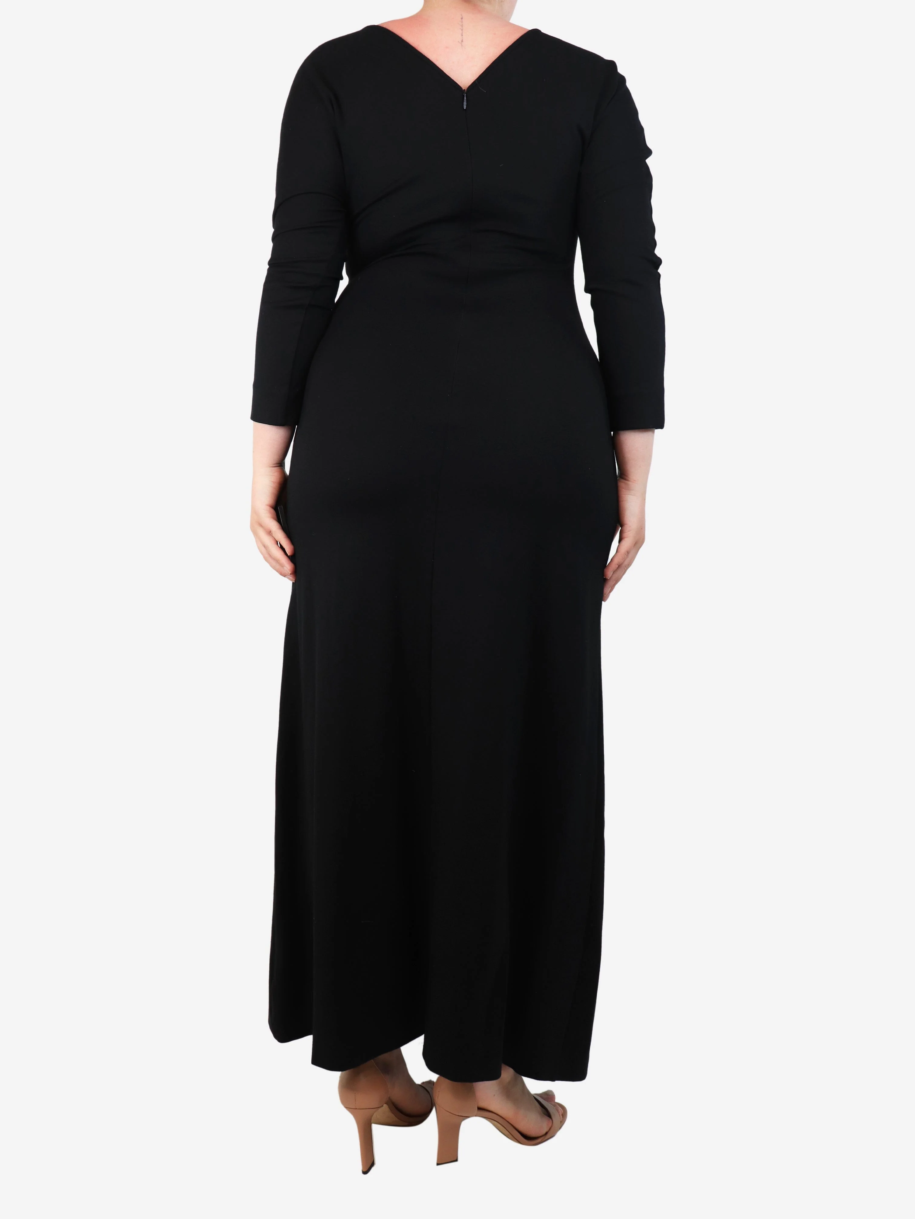 Black long-sleeved v-neck midi dress - size M - Image 2