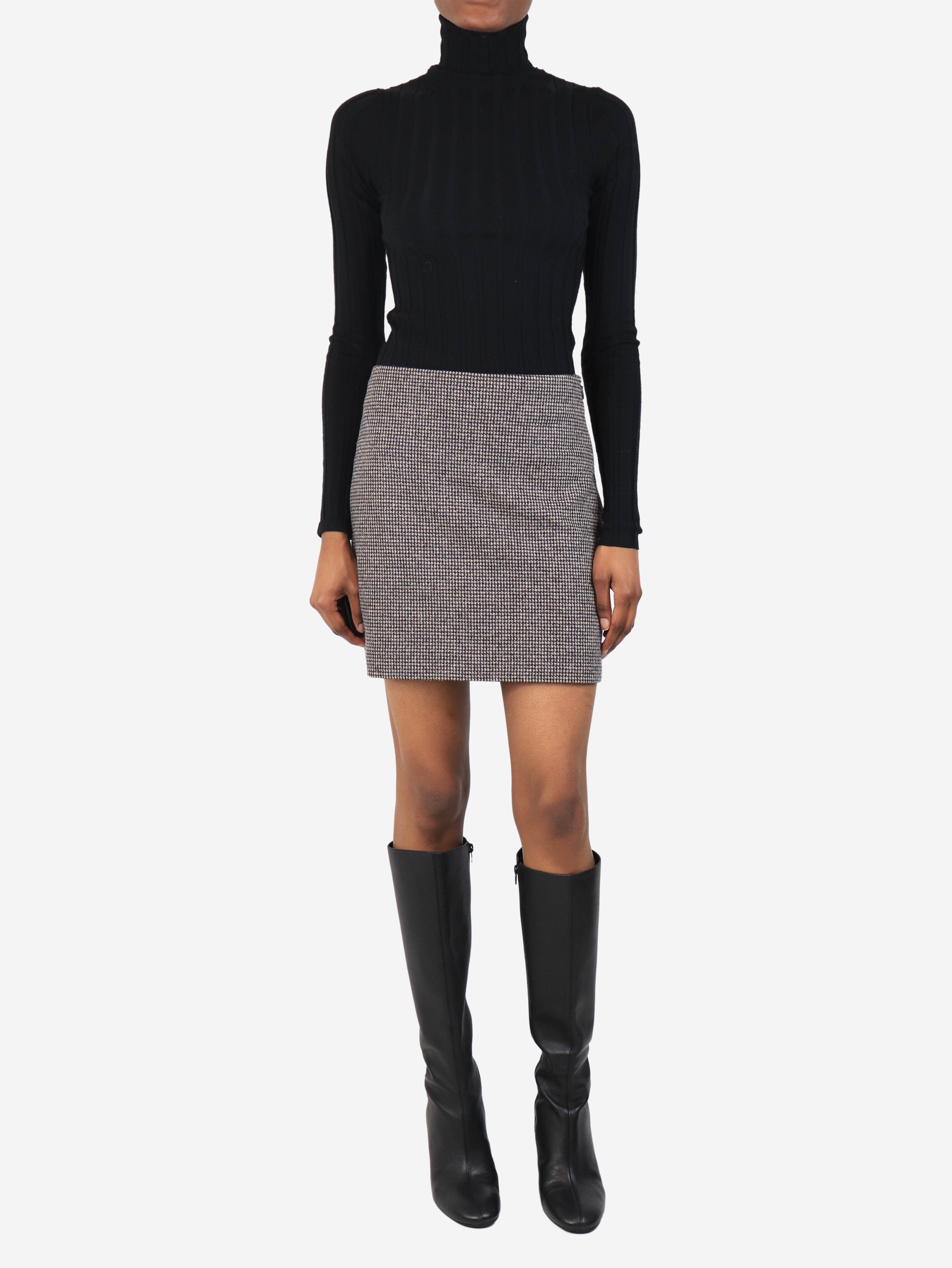 Black wool houndstooth mini skirt - size UK 2 - Image 2