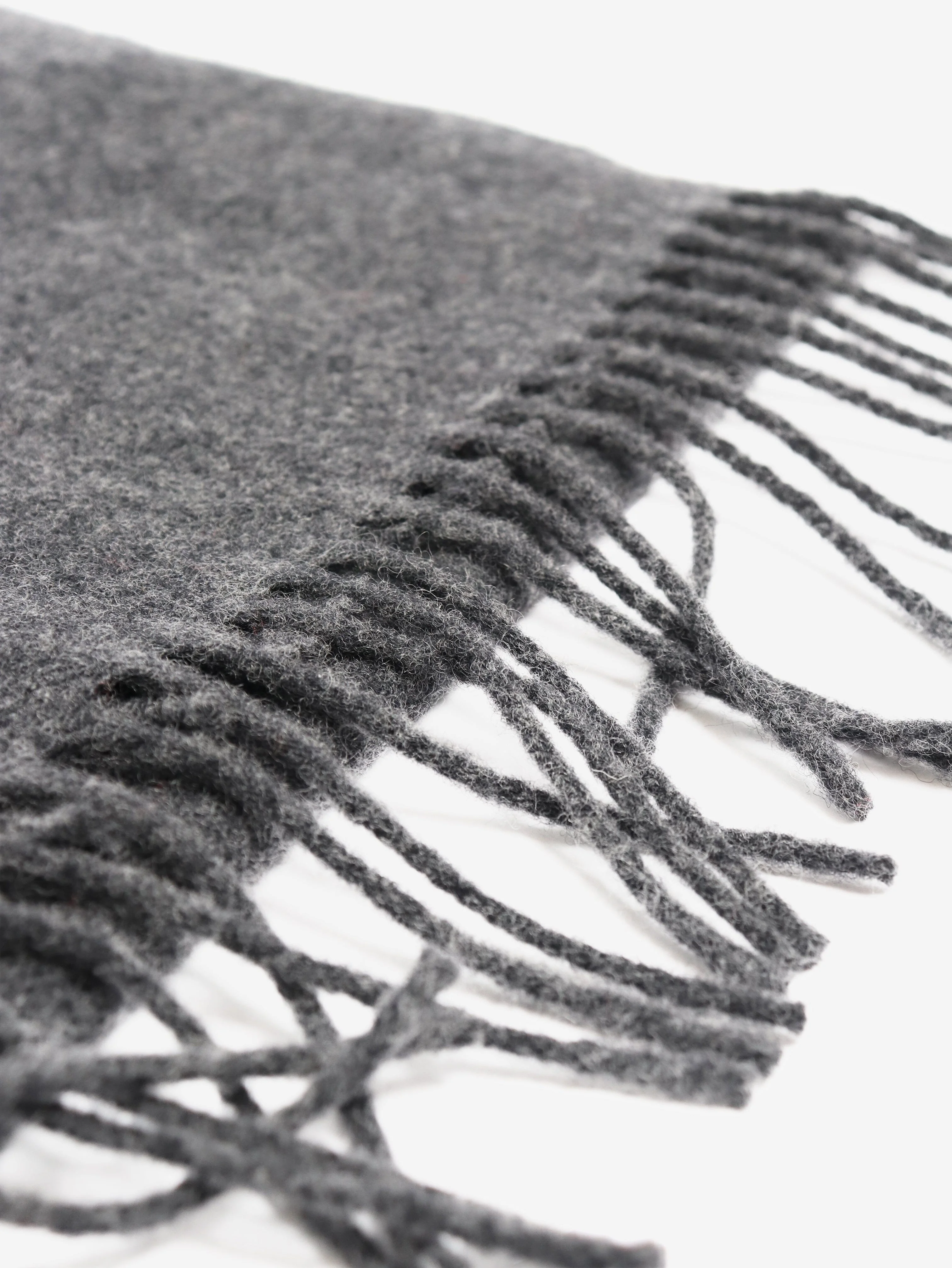 Dark grey classic wool scarf - Image 2