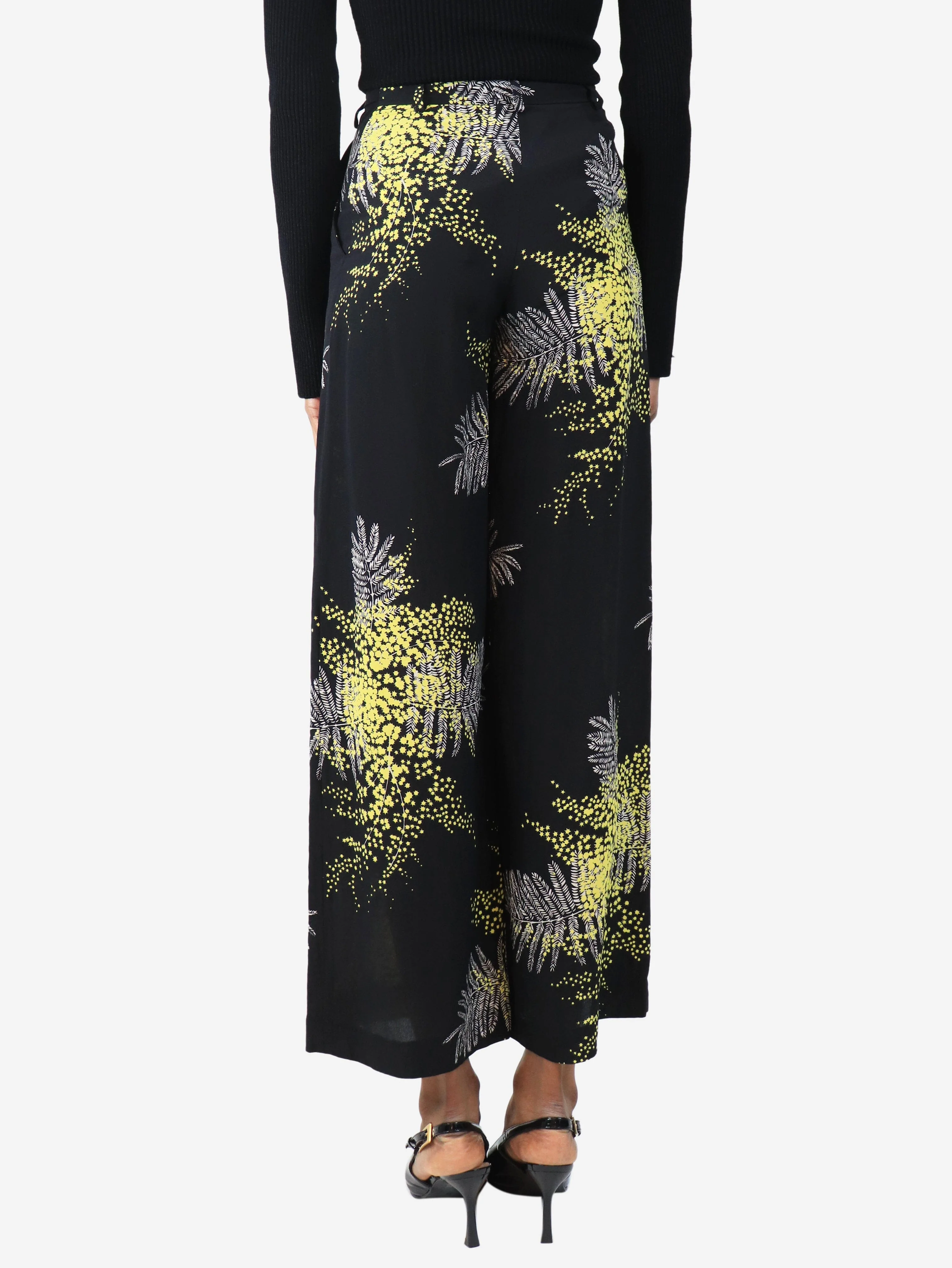 Black and yellow floral culottes - size UK 4 - Image 3