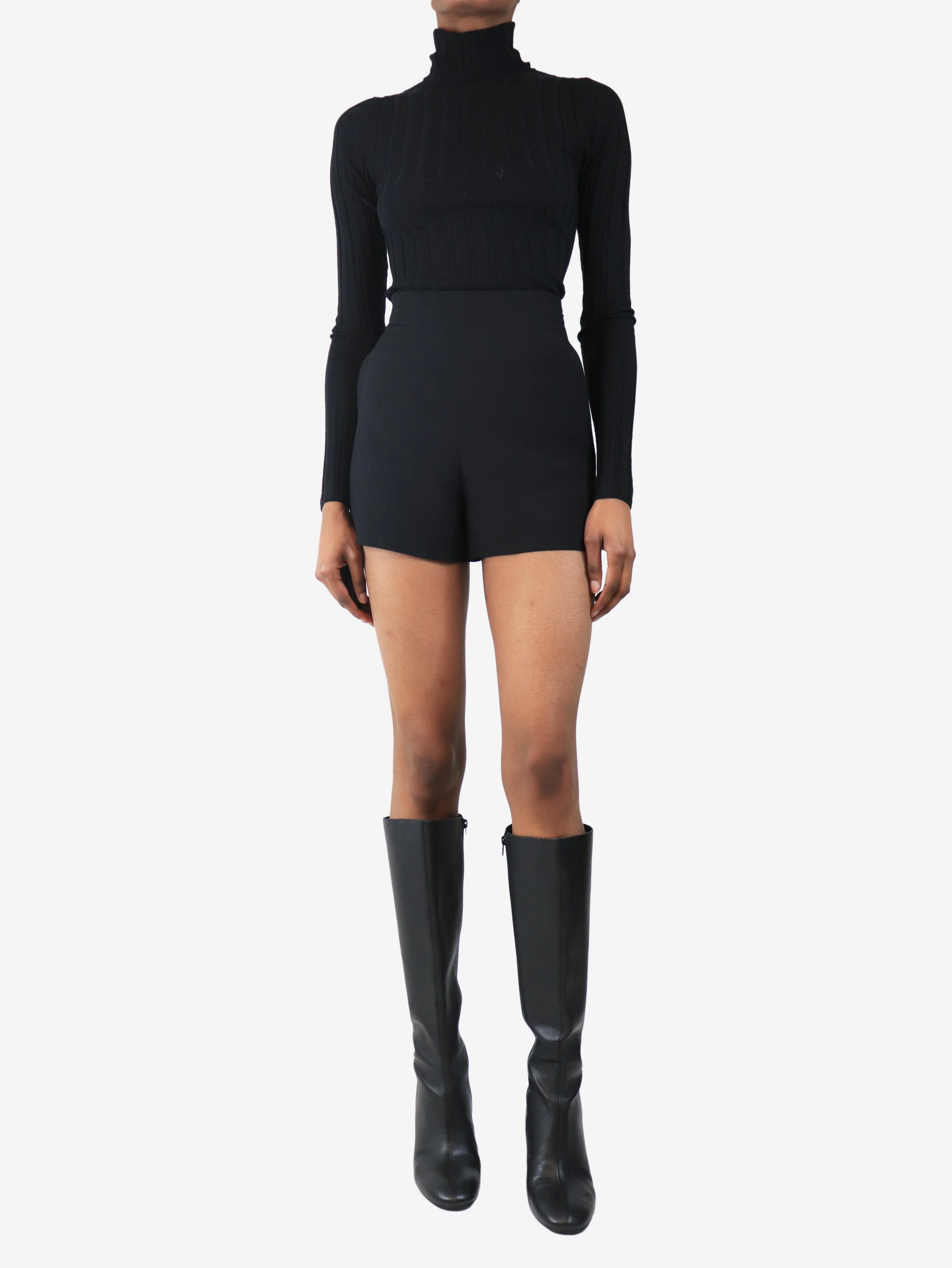 Black wool and silk blend shorts - size UK 4 - Image 2